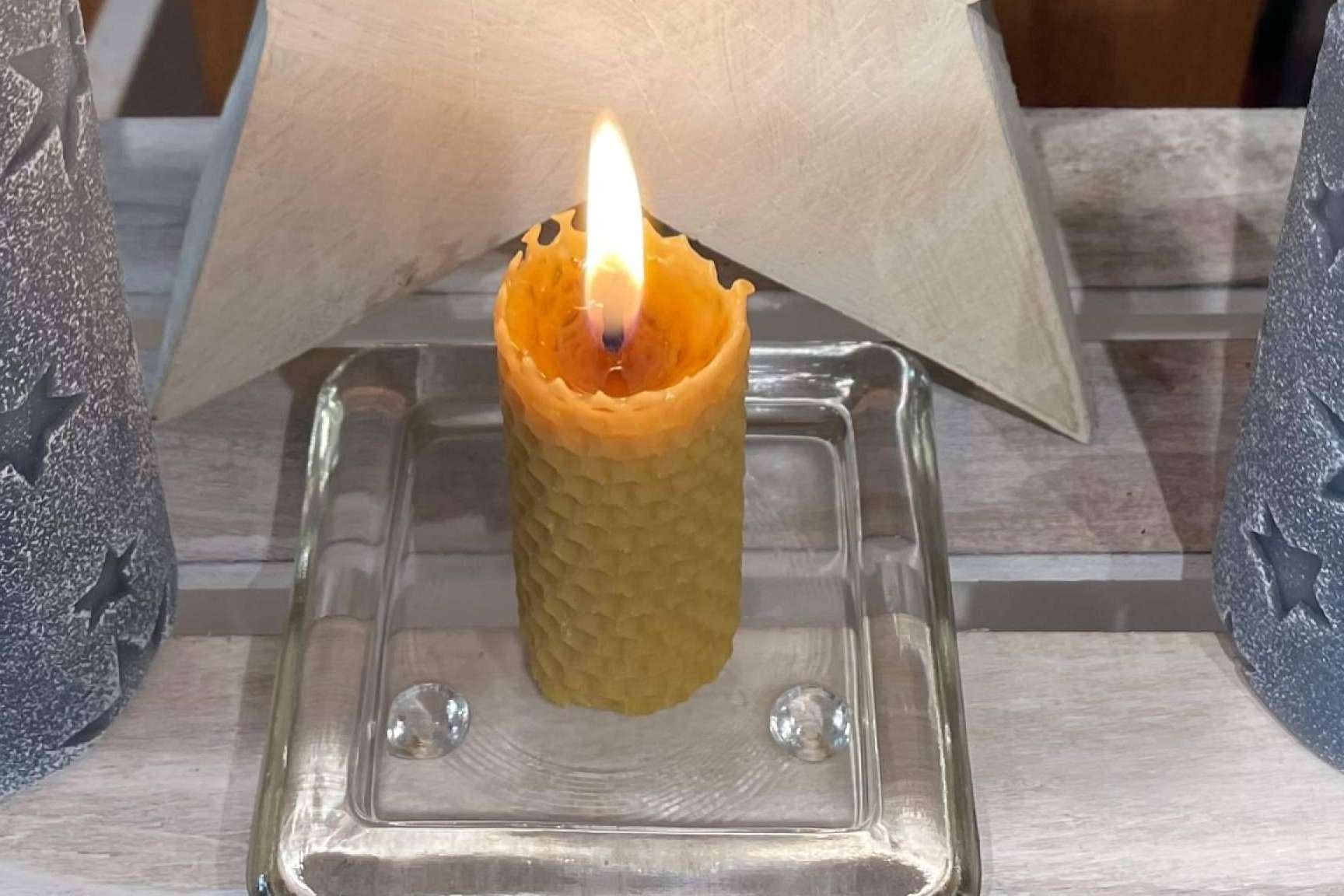 Favorecer la relajación con velas decorativas y aromáticas, con Linckia Cadaqués