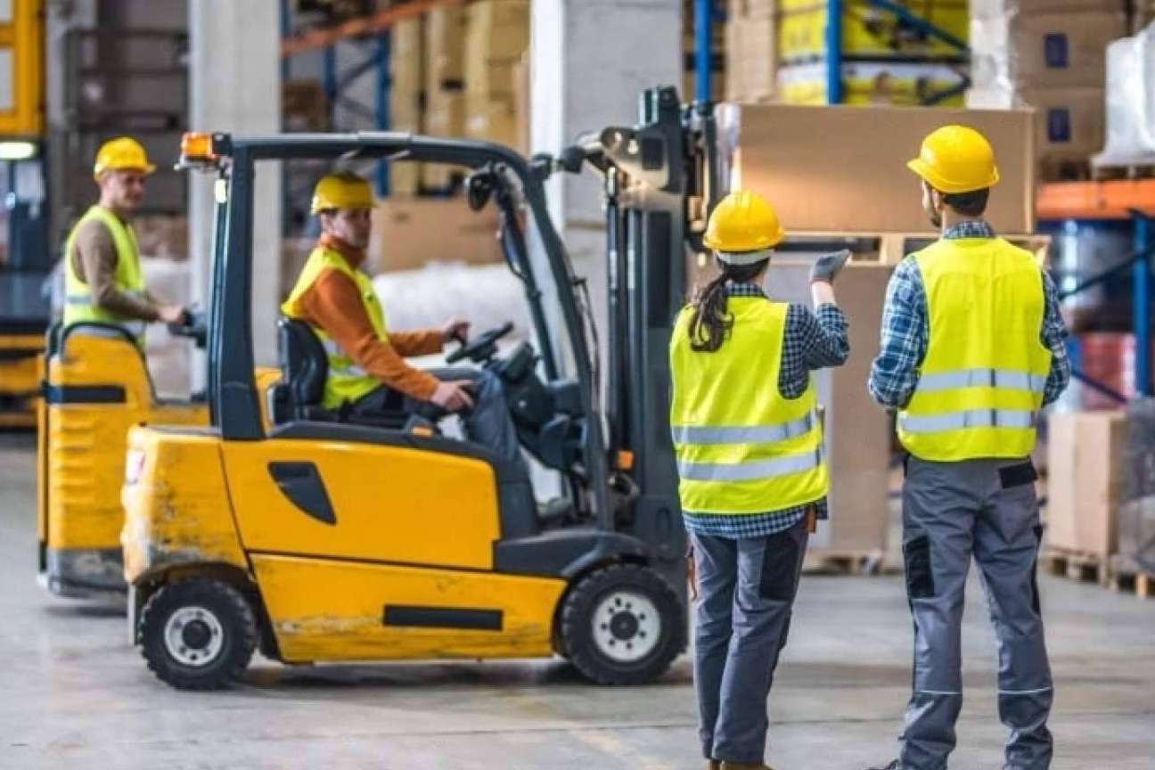 Abastecer es una plataforma que ofrece distintas soluciones logísticas en Chile