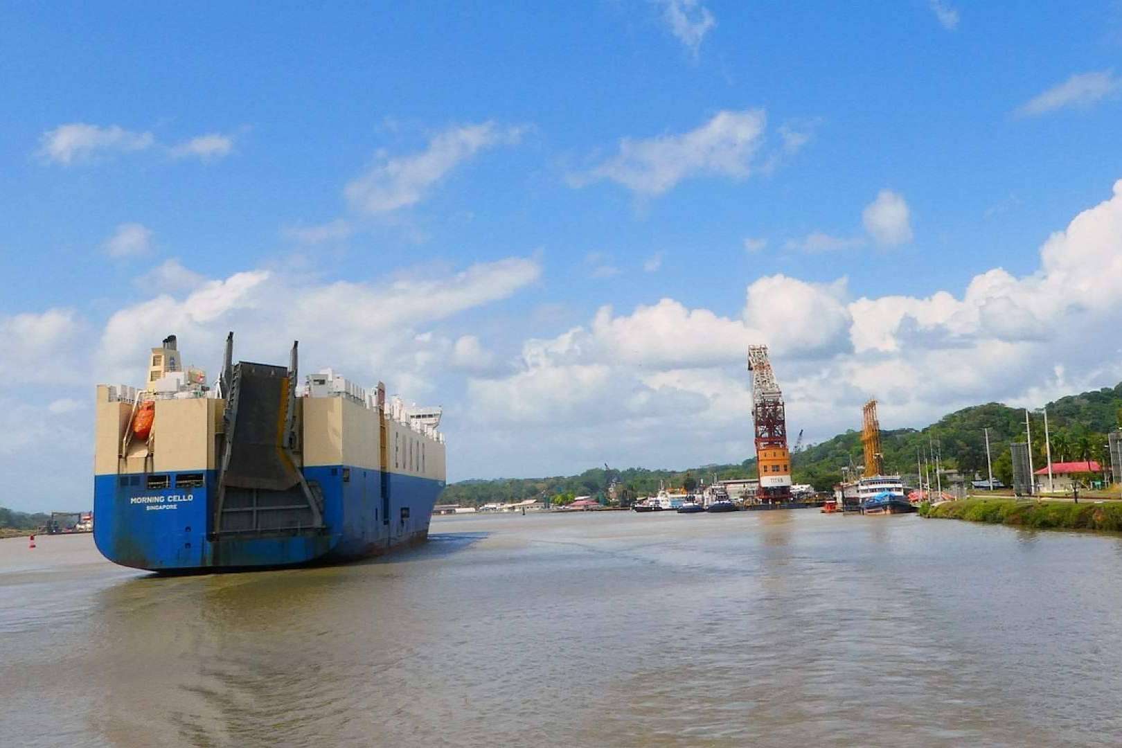 Las alternativas de Easy Trans para la reconfiguración del comercio mundial por el atasco del canal de Panamá