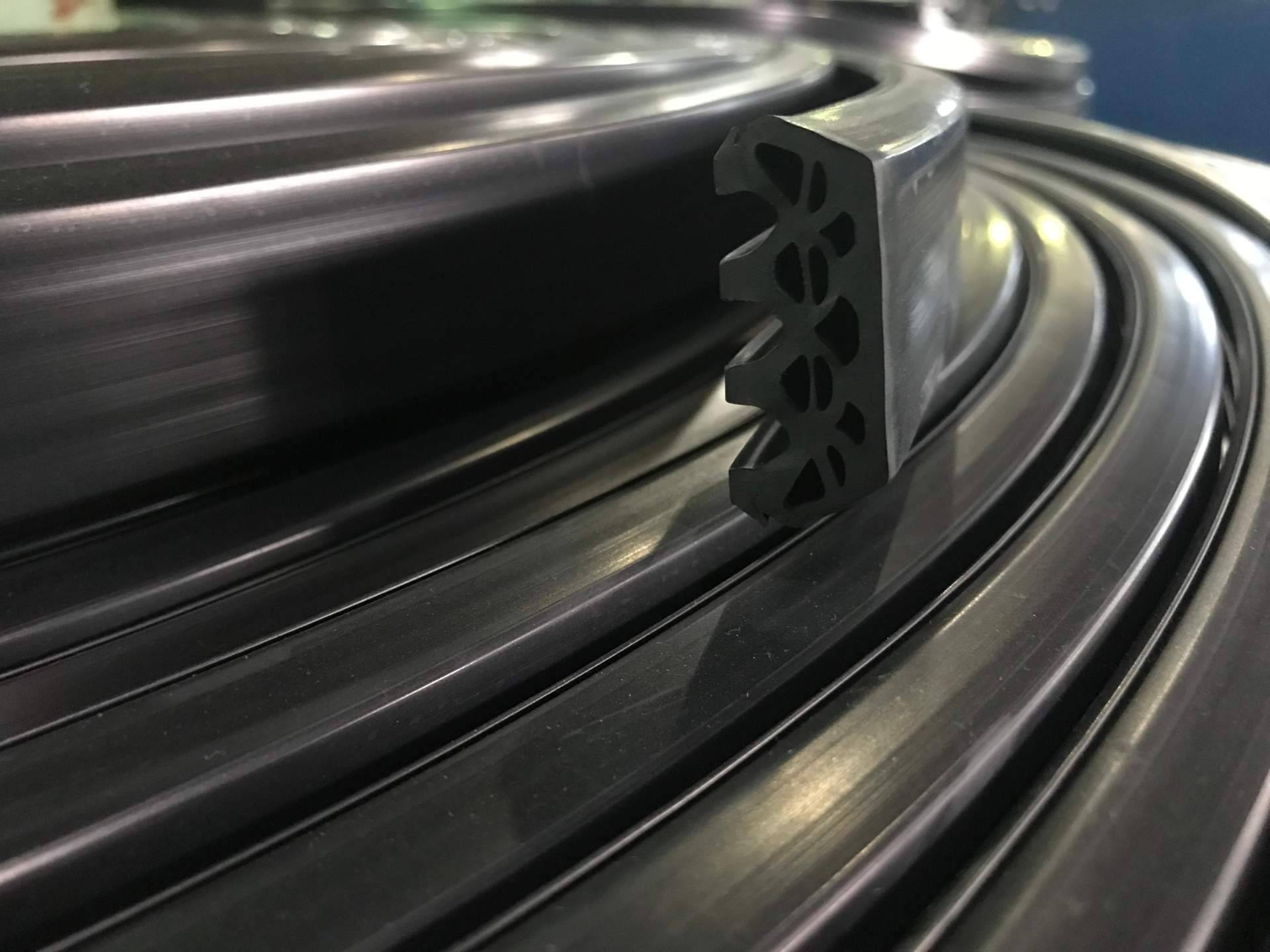 Verdú, especialista en la fabricación de apoyos y juntas elastoméricas para infraestructuras