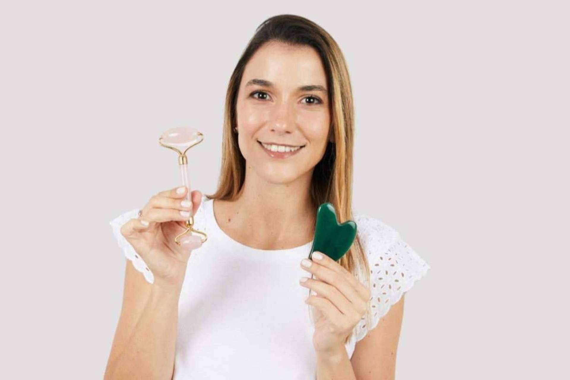 ¿Cómo reducir hinchazón facial, arrugas y flacidez con yoga facial?
