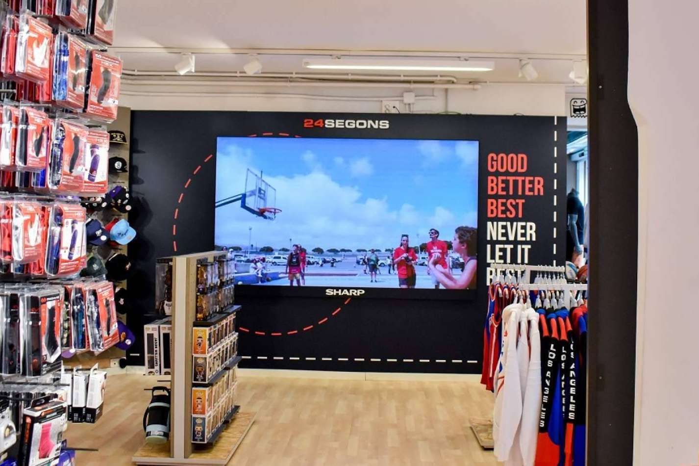 Aetrex instala el escáner 3D Albert2 Pro en una de las tiendas de basket más famosas de Barcelona, 24Segons