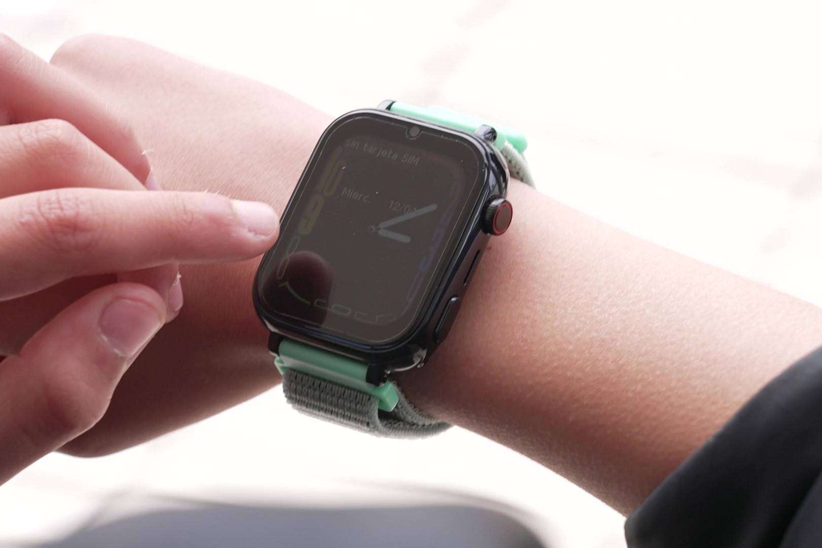 SaveFamily presenta SaveWatch Plus, el reloj inteligente para niños