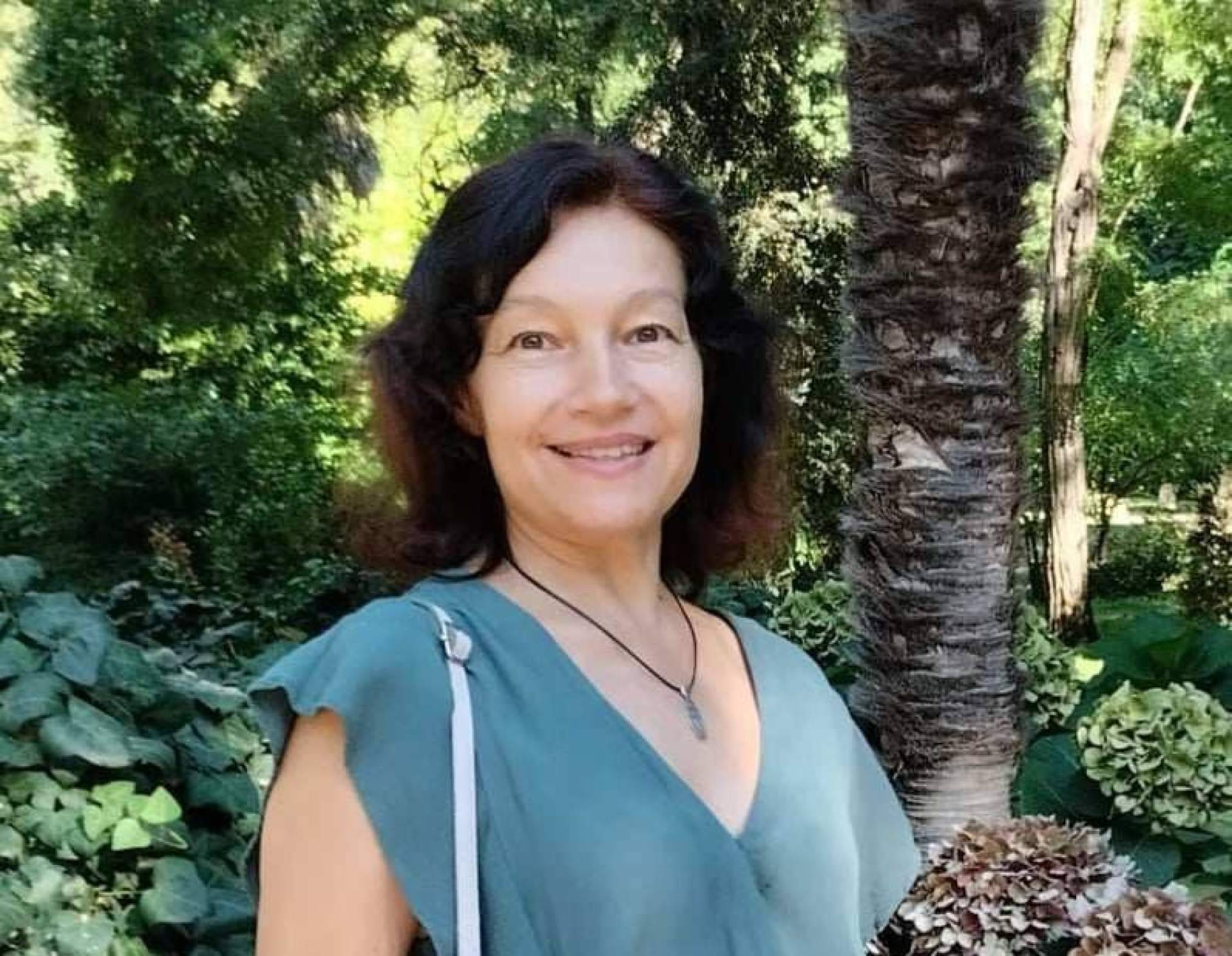 Inna Usenko presenta ‘Época de lluvias’, una historia de amor que refleja la búsqueda de la libertad en un mundo moderno