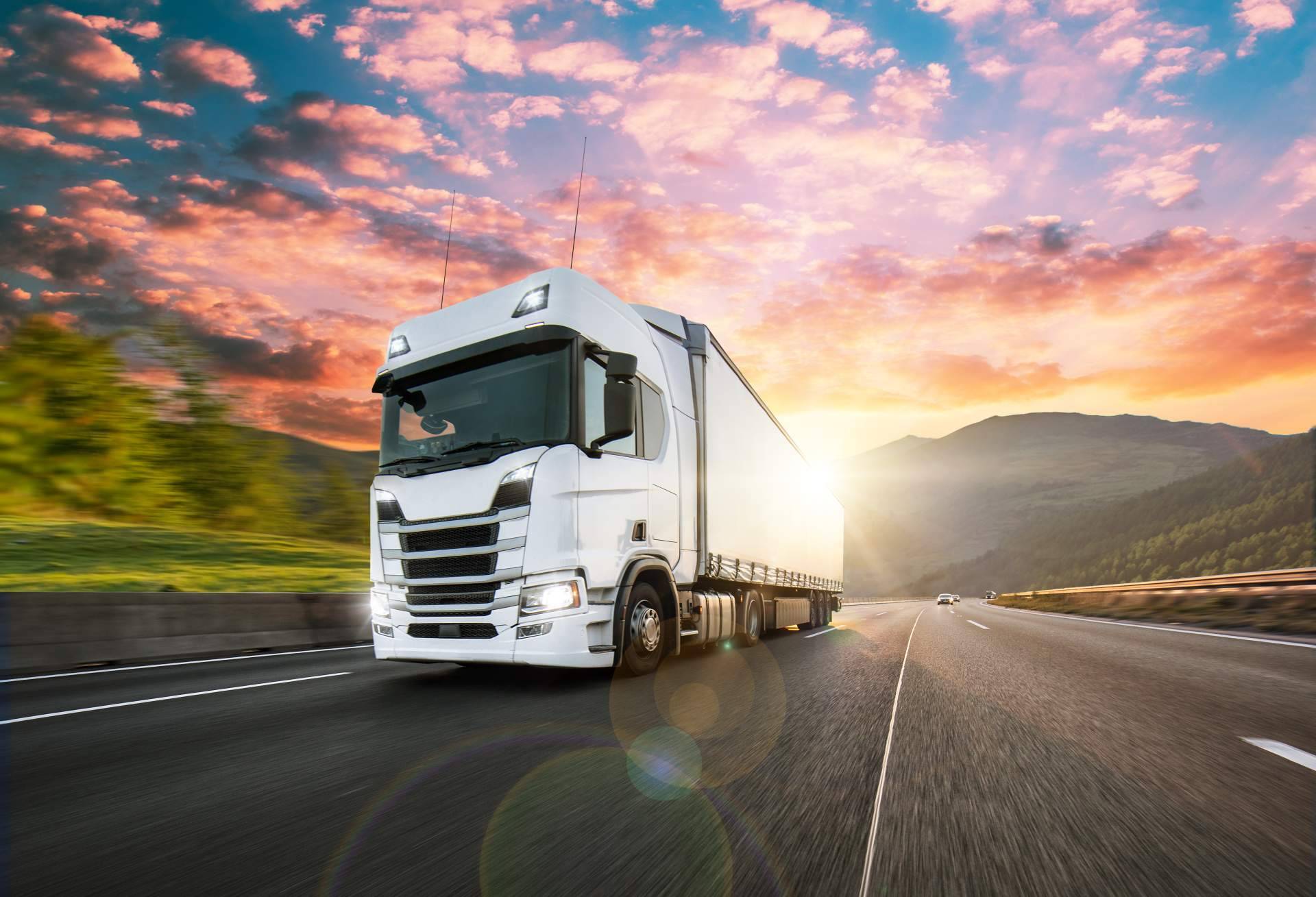 Encontrar un seguro camiones experto en vehículos de transporte industriales con Camion Protect