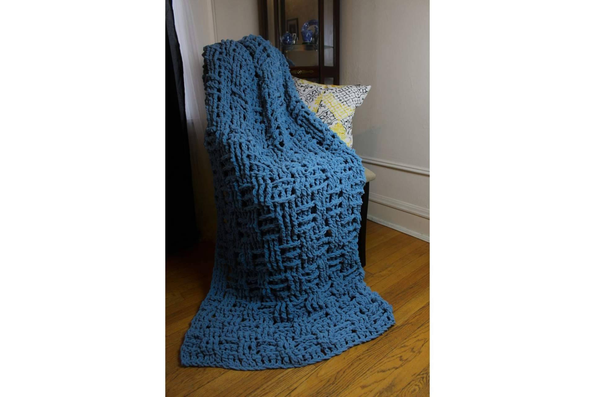 Trabajos de agujas chunky o ganchillo, de la mano de Lidia Crochet Tricot