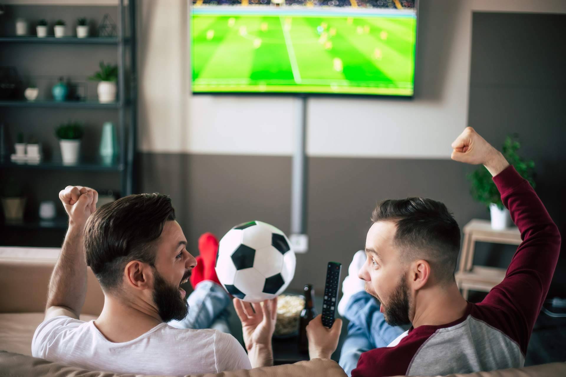 OROC +Media amplía su oferta televisiva con la incorporación de LaLiga Hypermotion