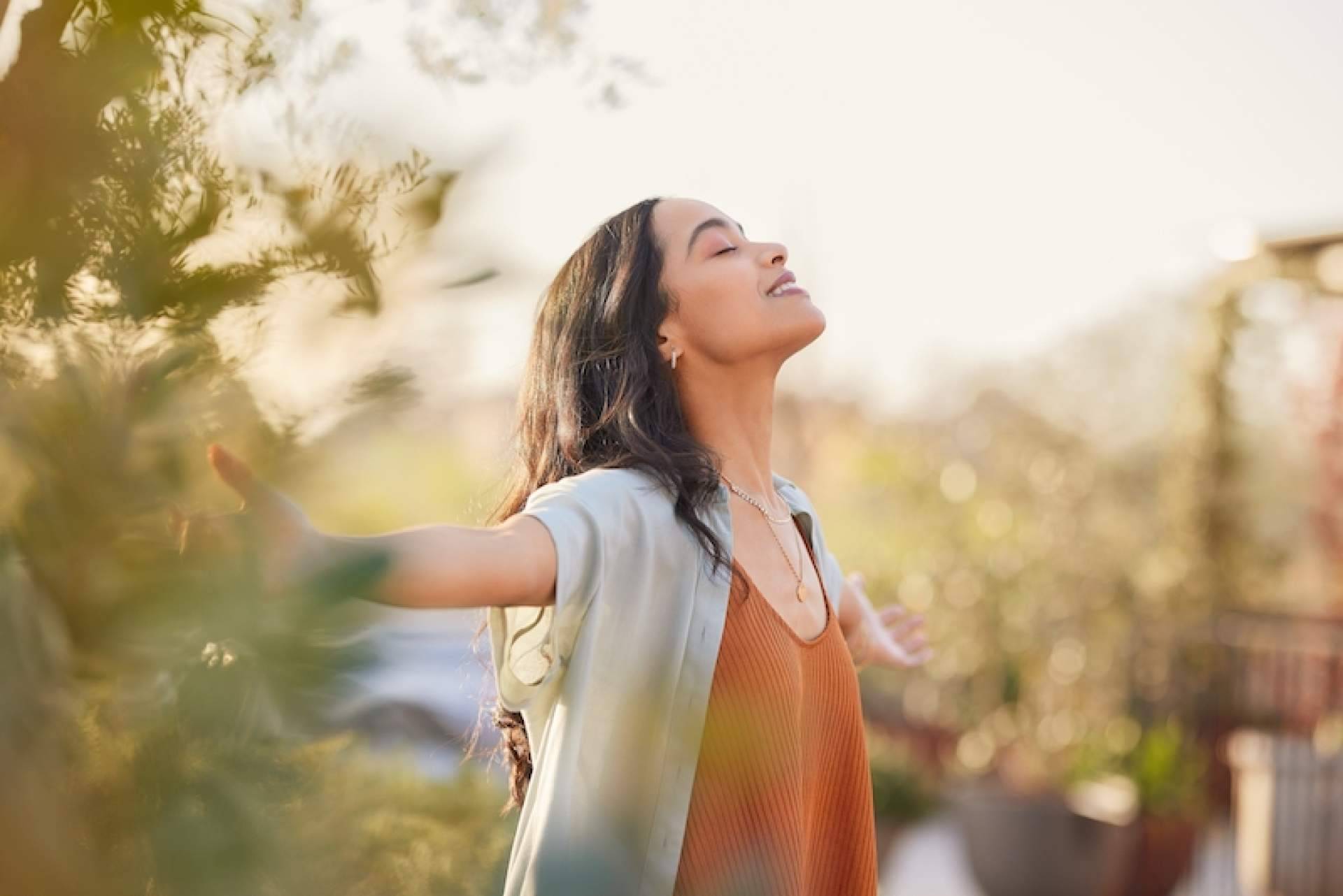 Sentirme Mejor presenta algunas actitudes mindfulness para una vida feliz