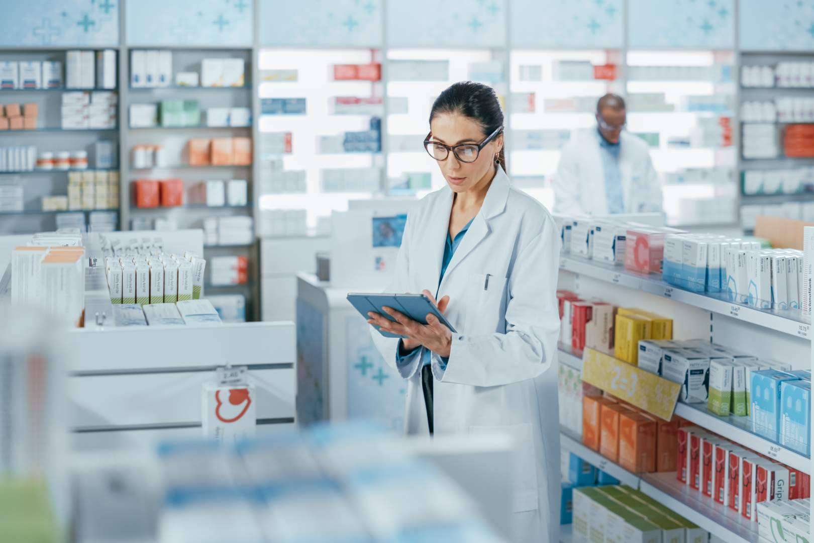 ¿Cómo evaluar el potencial de crecimiento de una farmacia antes de comprar? Urbagesa Farmacias