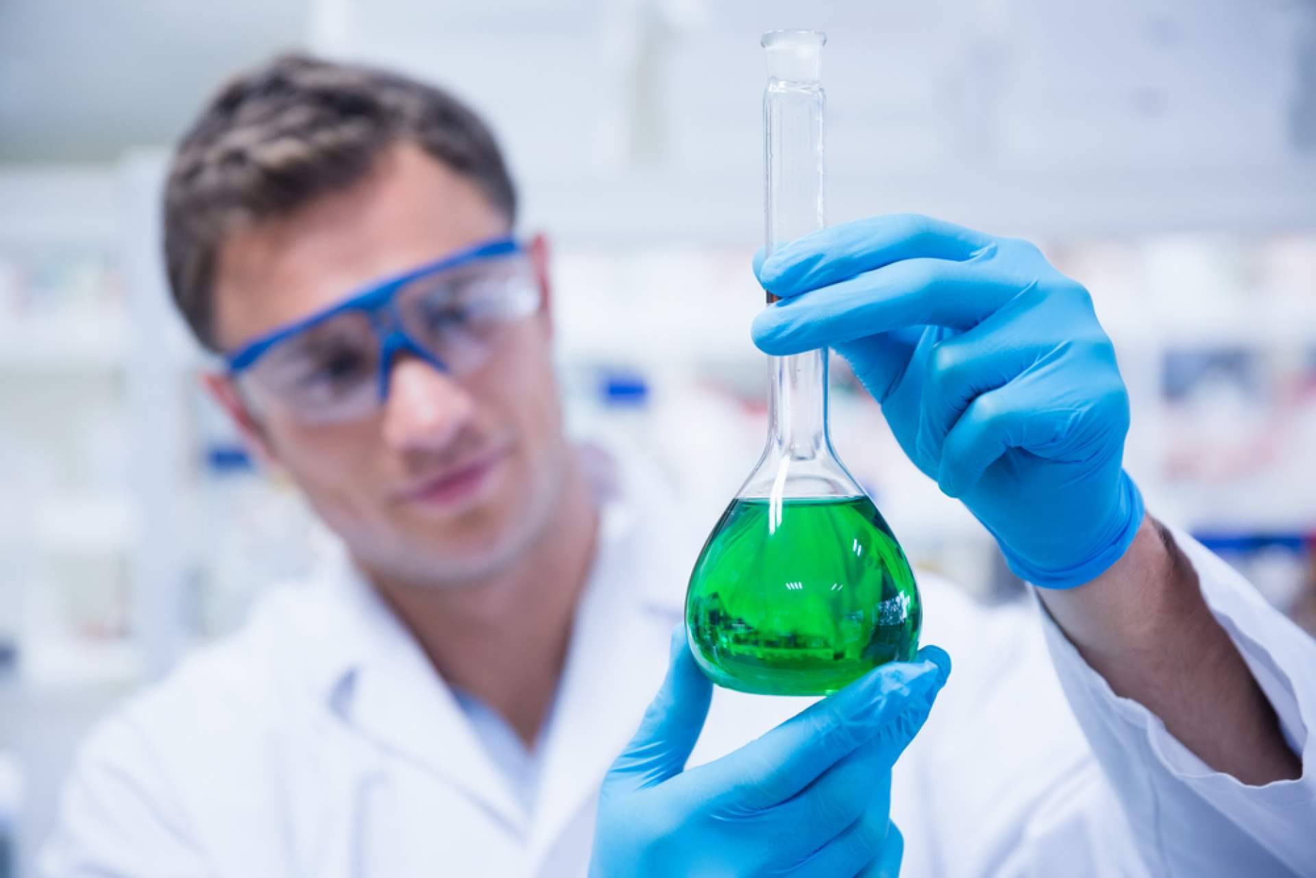 Las diferentes ramas de la química con más salidas profesionales