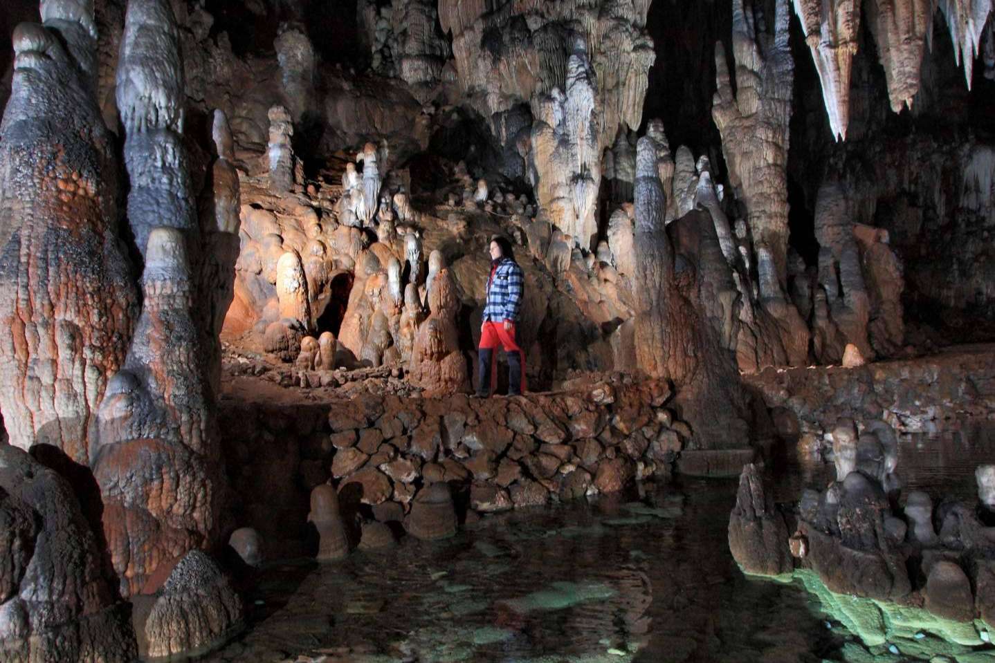 Vacaciones de invierno y de Navidad en las cuevas y minas turísticas