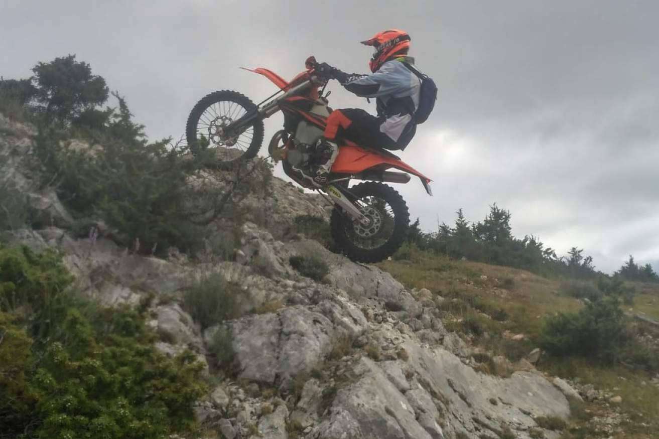 ¿Qué exigencias se necesitan para las llantas de offroad?
