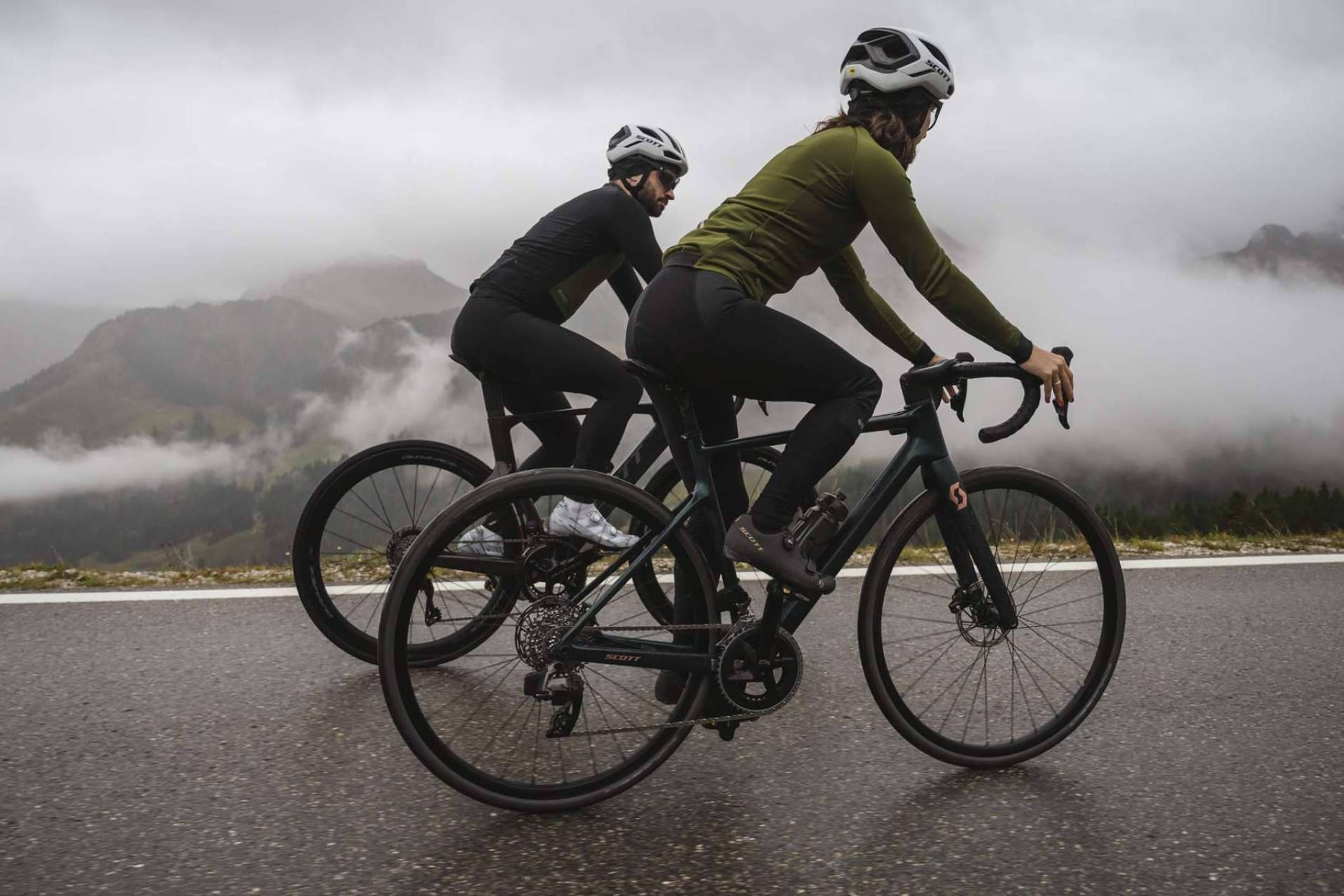 Consejos para pedalear en bici con lluvia, según Sanferbike