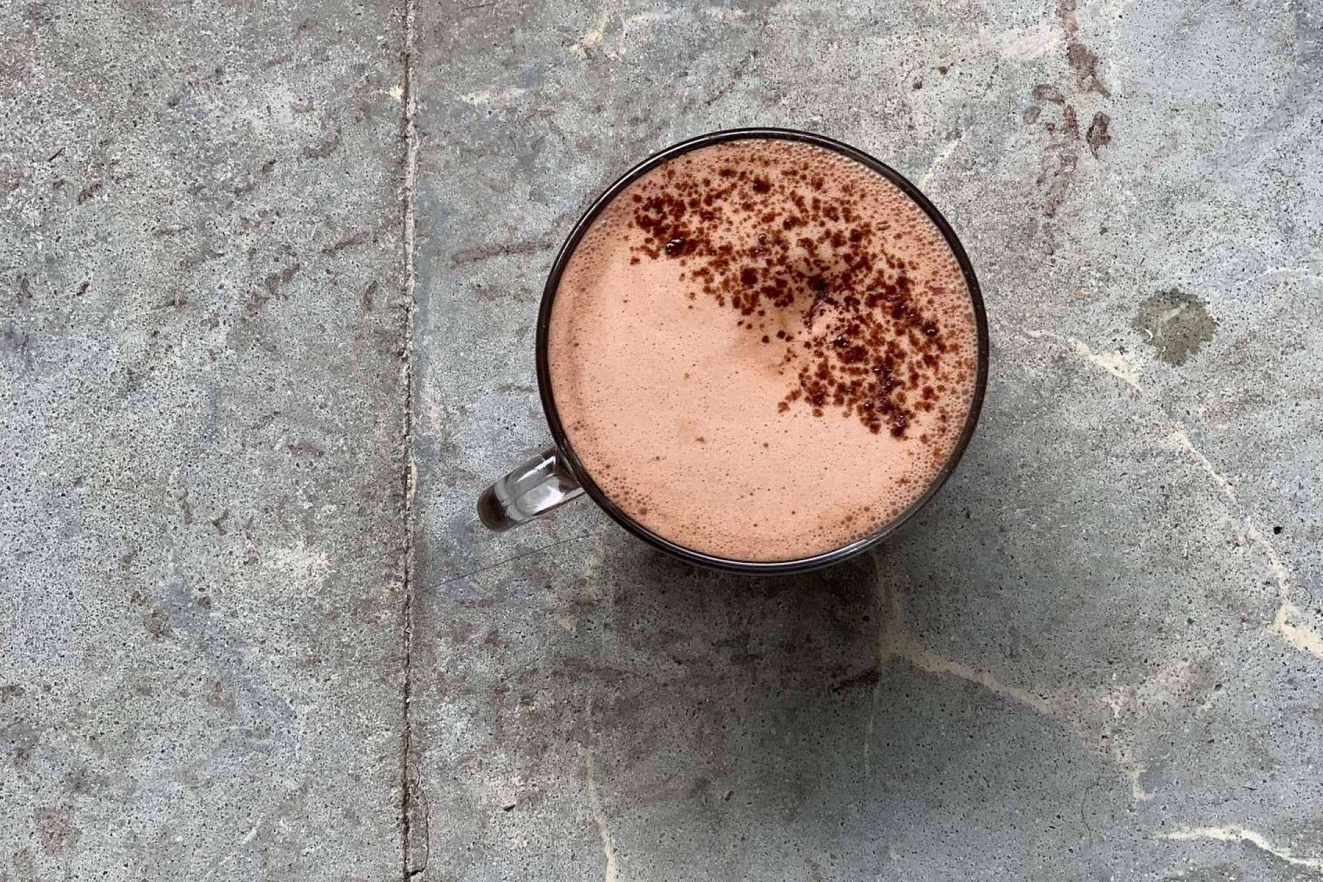 Lattes 100 % naturales y chocolates en polvo, de la mano de Chimo Chai