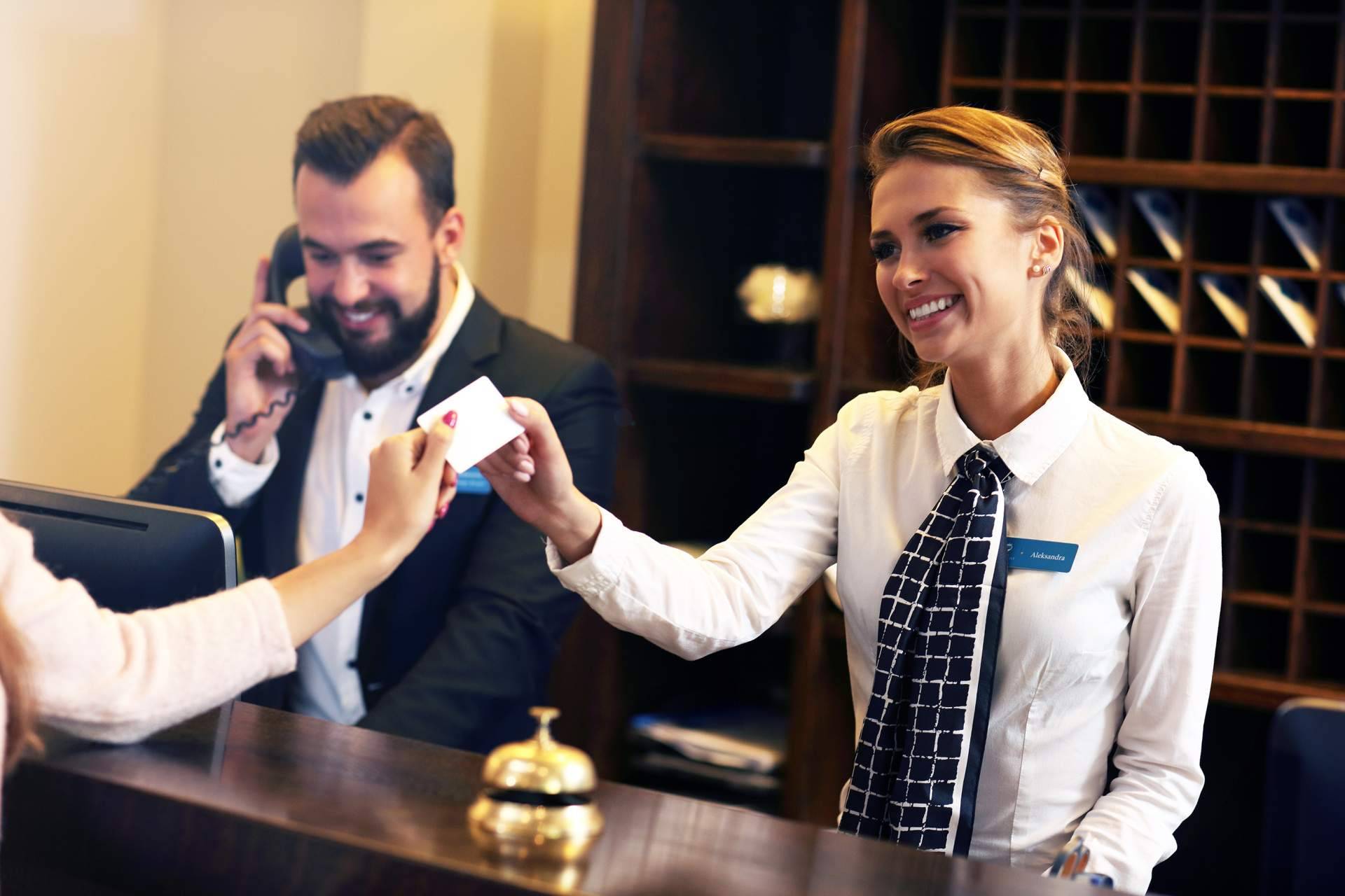 Las ventajas de formarse en el sector hotelero de cara a un futuro