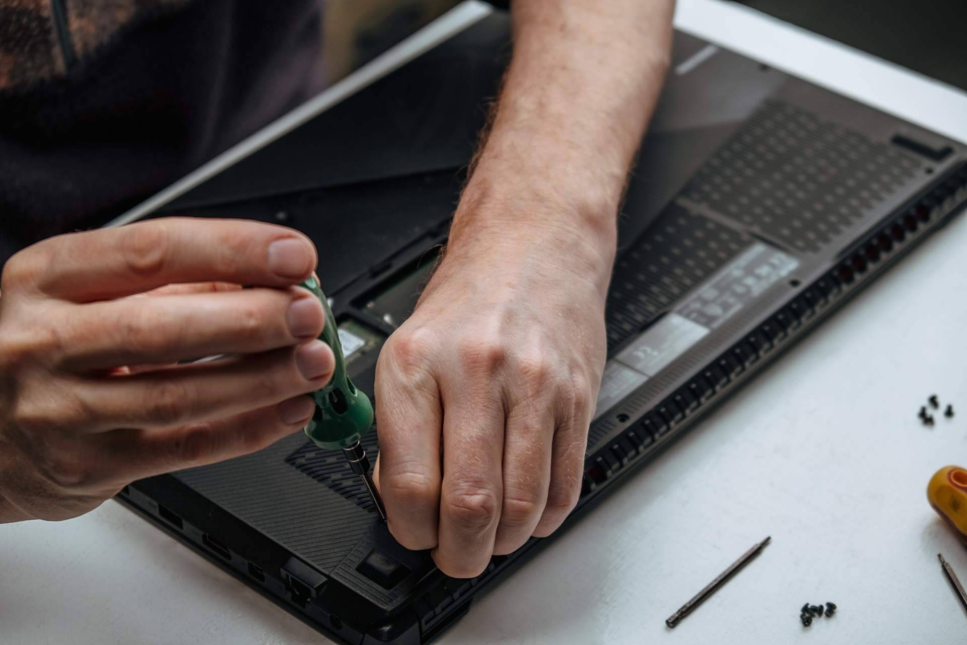 Reparar Ordenadores, servicios de todo tipo de reparaciones electrónicas en Madrid