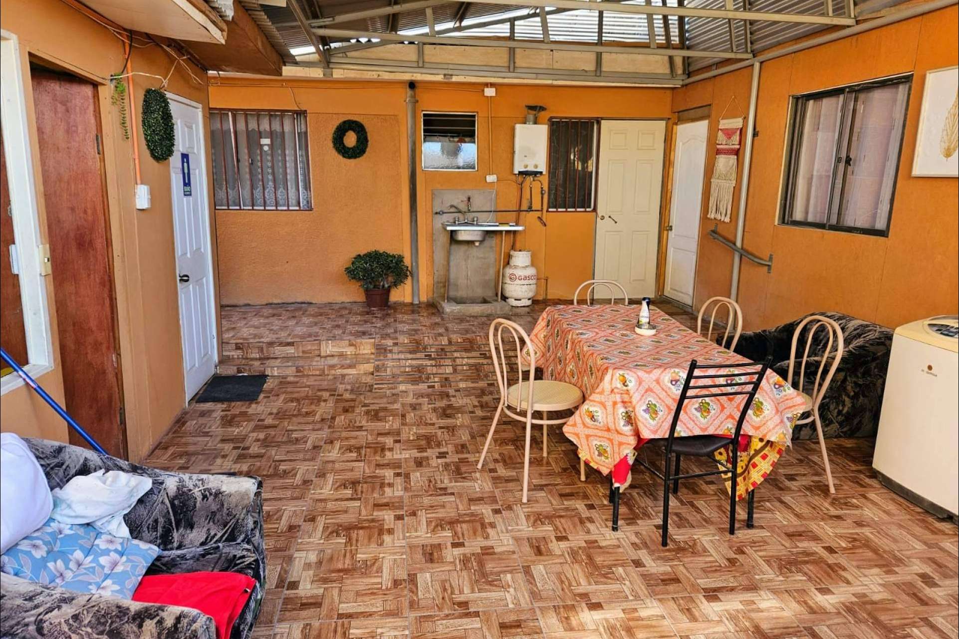 Disfrutar de un alojamiento cómodo y accesible en la localidad de Baquedano, Chile, gracias a Residencial Baquedano