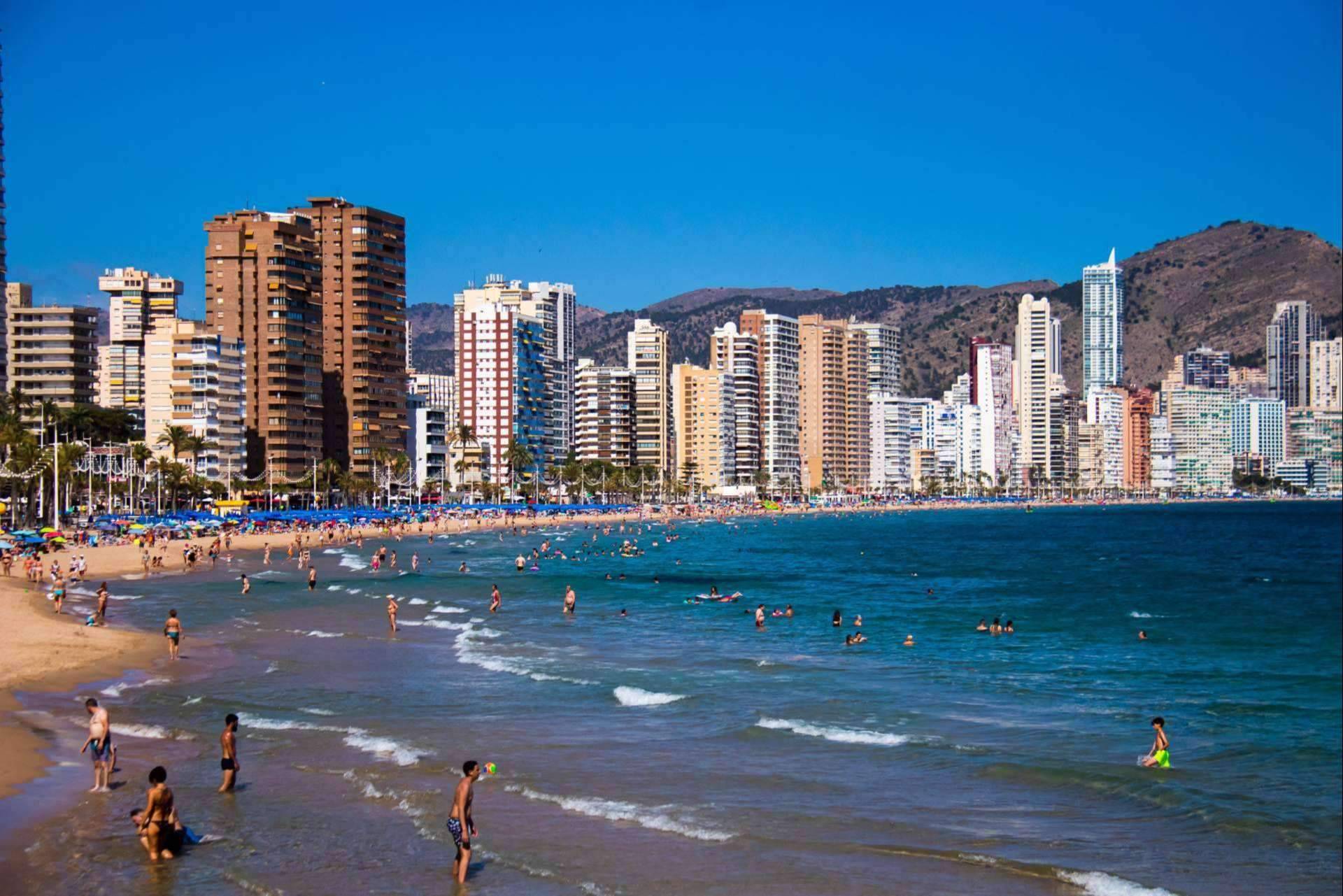 Oportunidades de inversión en la Costa Blanca para extranjeros