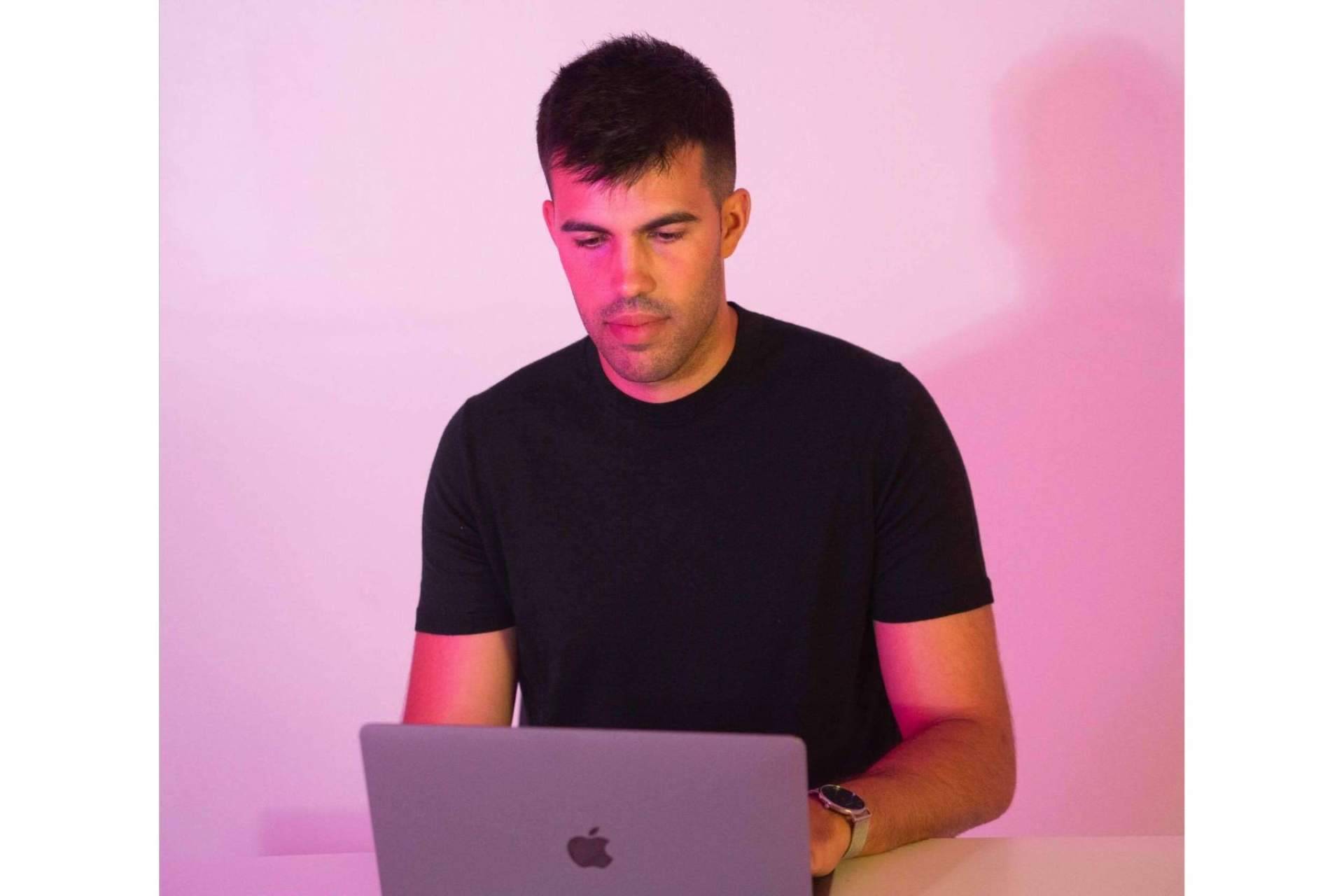 Potencia Tu Estudio y el Programa HIS enseñan técnicas de estudio para evitar las distracciones