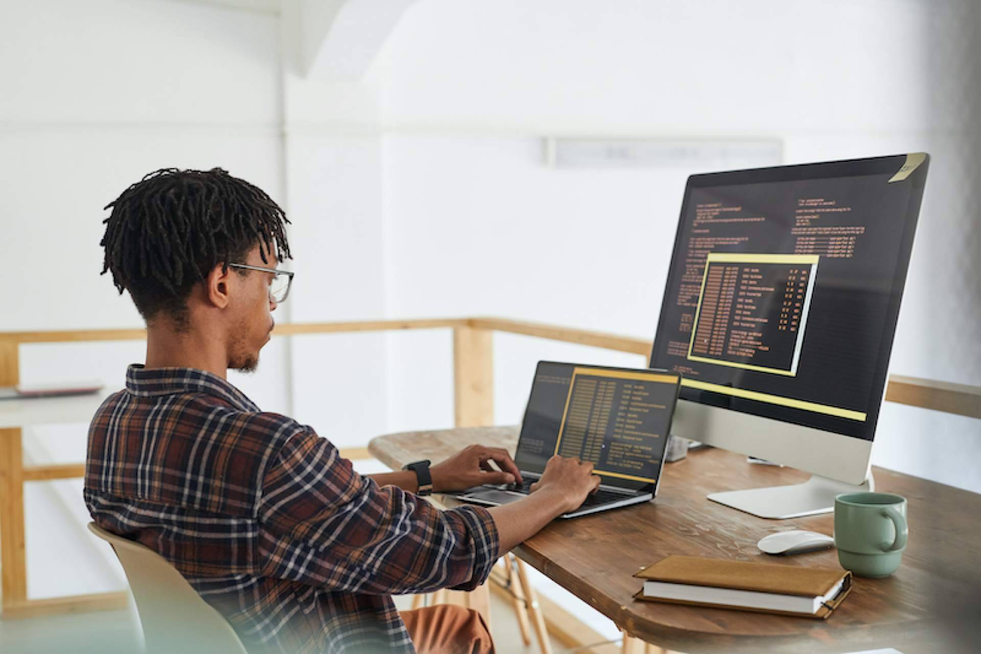 Dejar una web en manos de expertos como los de Dooby