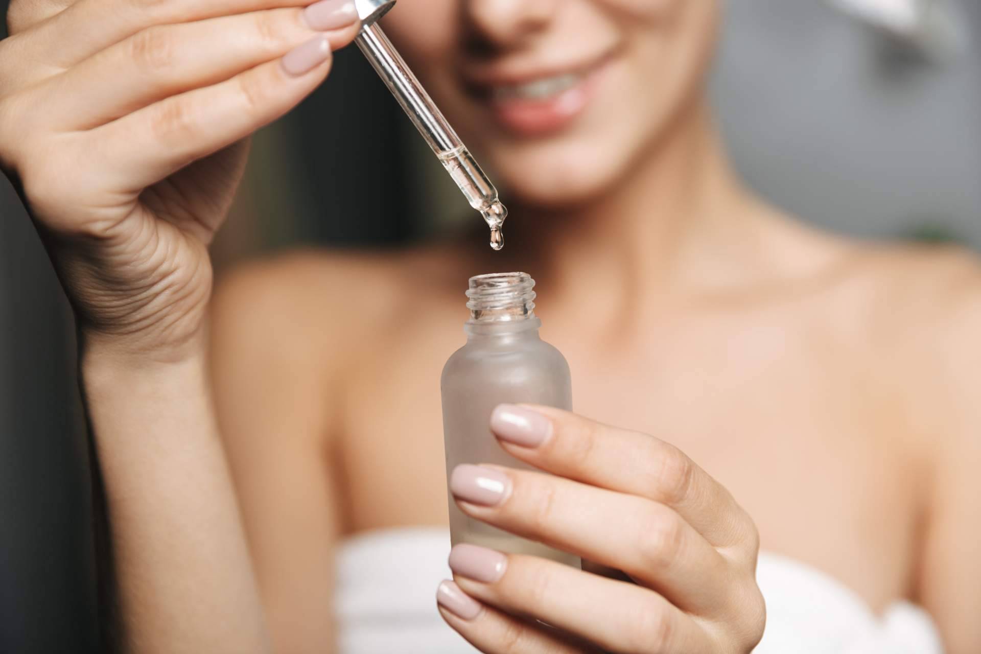 Los principales beneficios del tratamiento anticaída en mujeres con mesoterapia capilar, por Dr. Guidi
