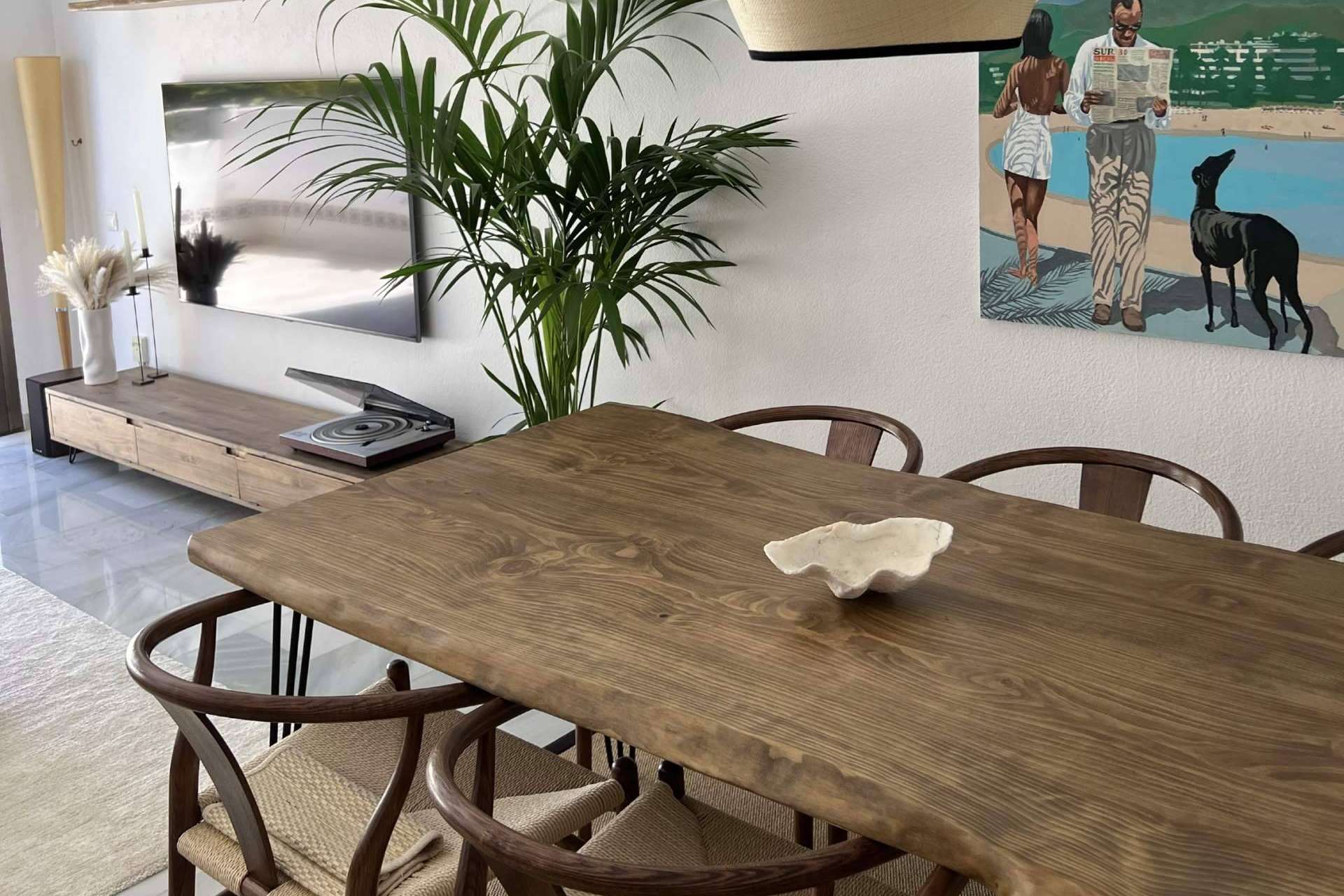 Se instala en Badajoz la firma de muebles de madera maciza en tendencia, Ekström Furniture