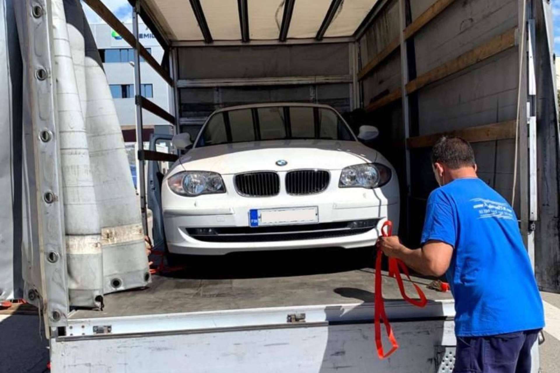 Traslado de vehículos en contenedores marítimos, con Mudanzas BCN Internacional