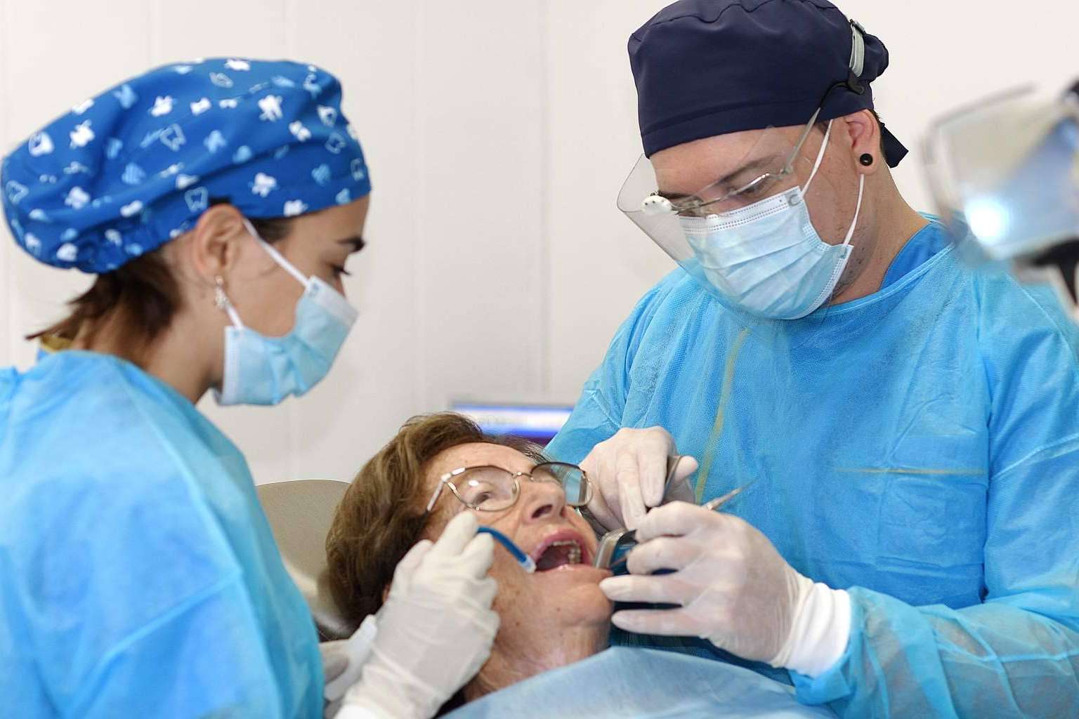 Clínica Dental Arai, una de las clínicas dentales mejor valoradas de Barcelona, concede una entrevista