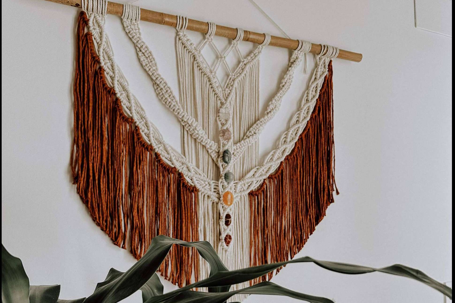 Decorar la casa este 2024 con macramé, de la mano de Makrama Macramé