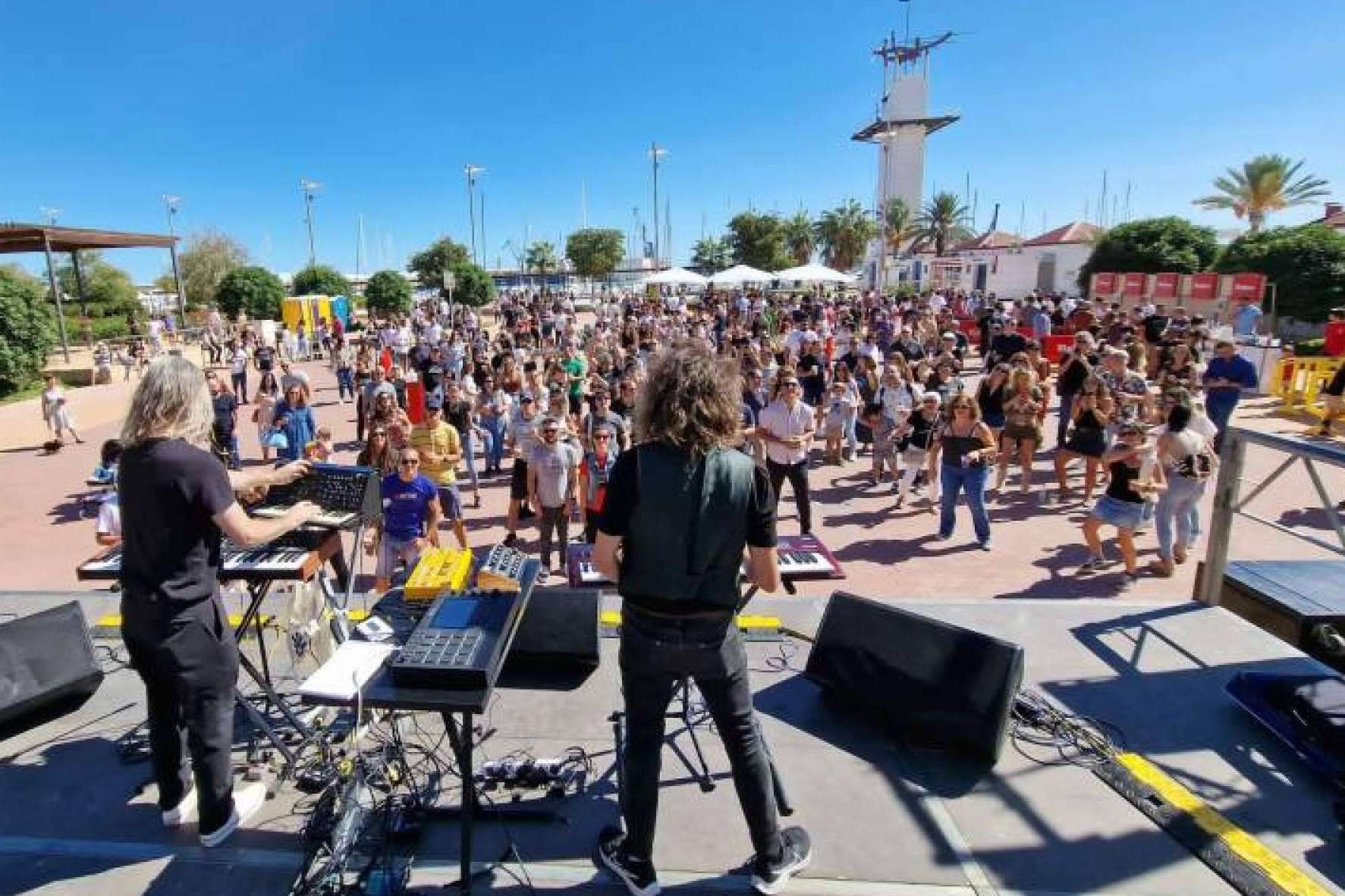 La Plaza del Mar en el Grao de Castellón y su agenda de eventos culturales