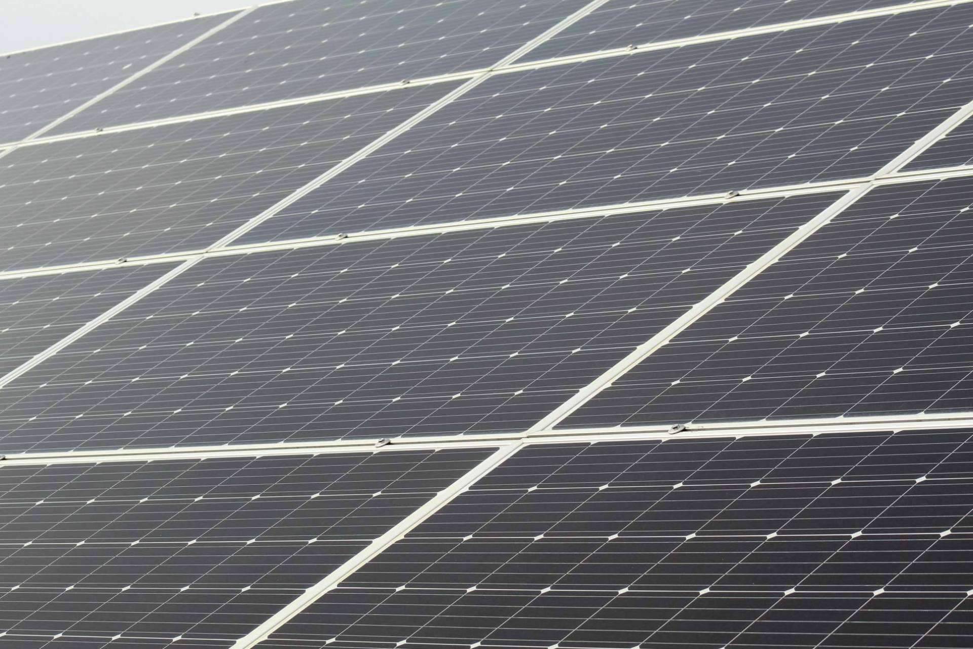 La solución global fotovoltaica de K-Electric para instaladores, Khelium
