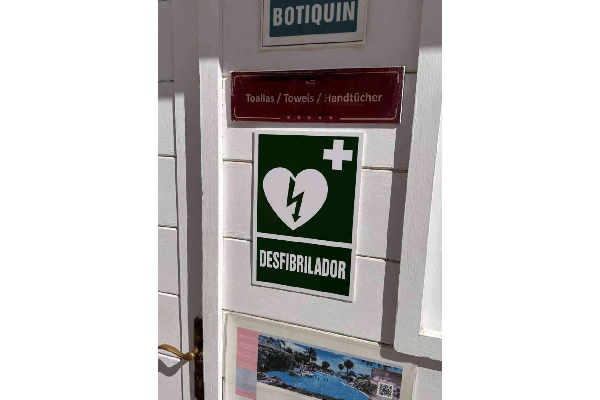 Radicansa y su material de reanimación cardiopulmonar