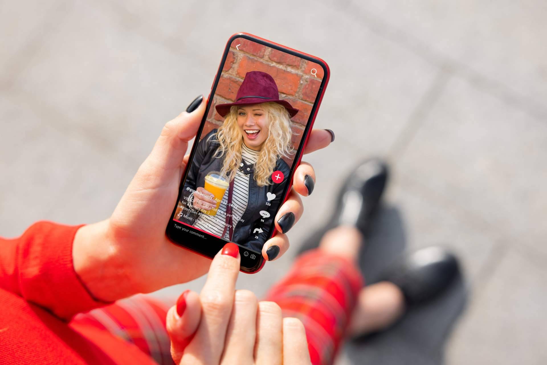 YOUUUP app presenta una nueva forma de ver y compartir vídeos de contenido