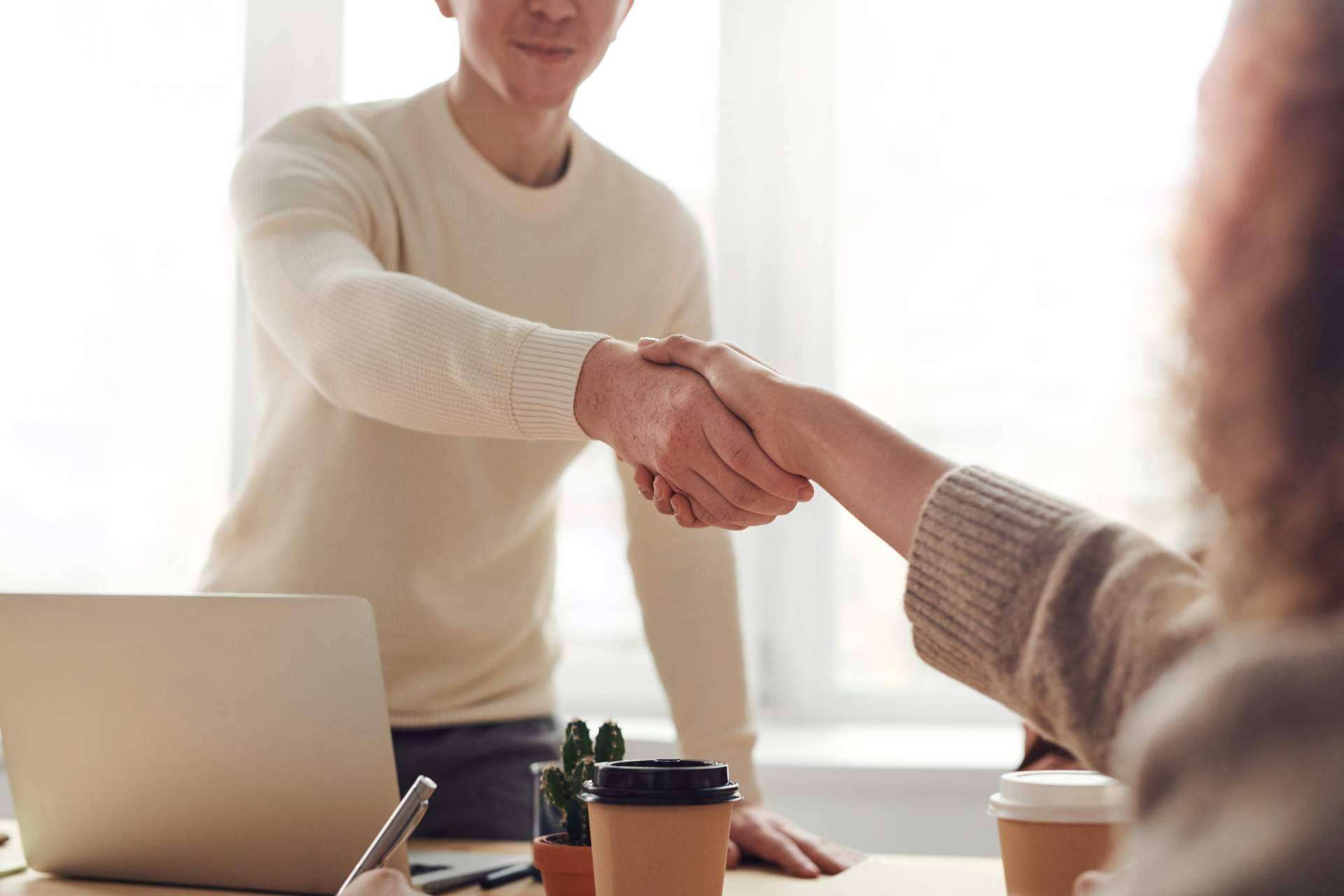 Por qué es importante conocer la psicología de los clientes, con Innzpira