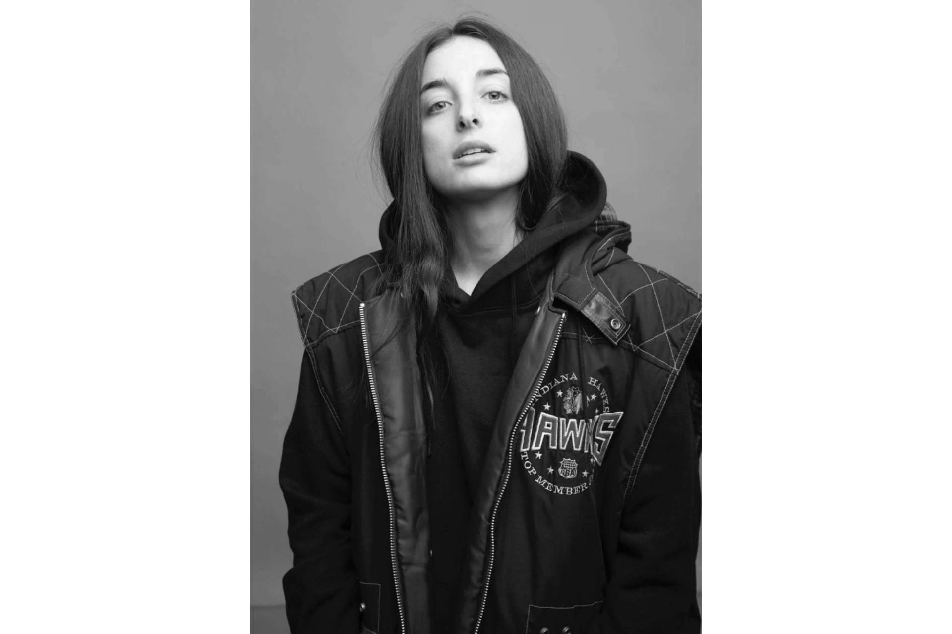 ALEXXANDRA, el techno cura
