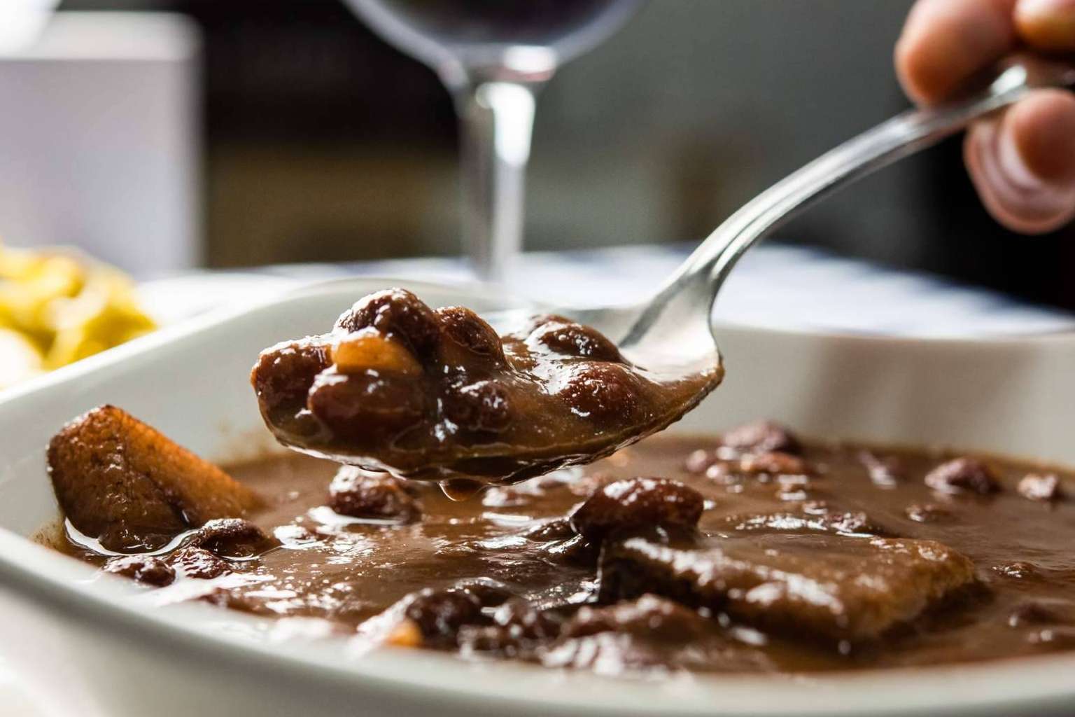 Temporada de alubias de Tolosa en el restaurante Órdago en Madrid