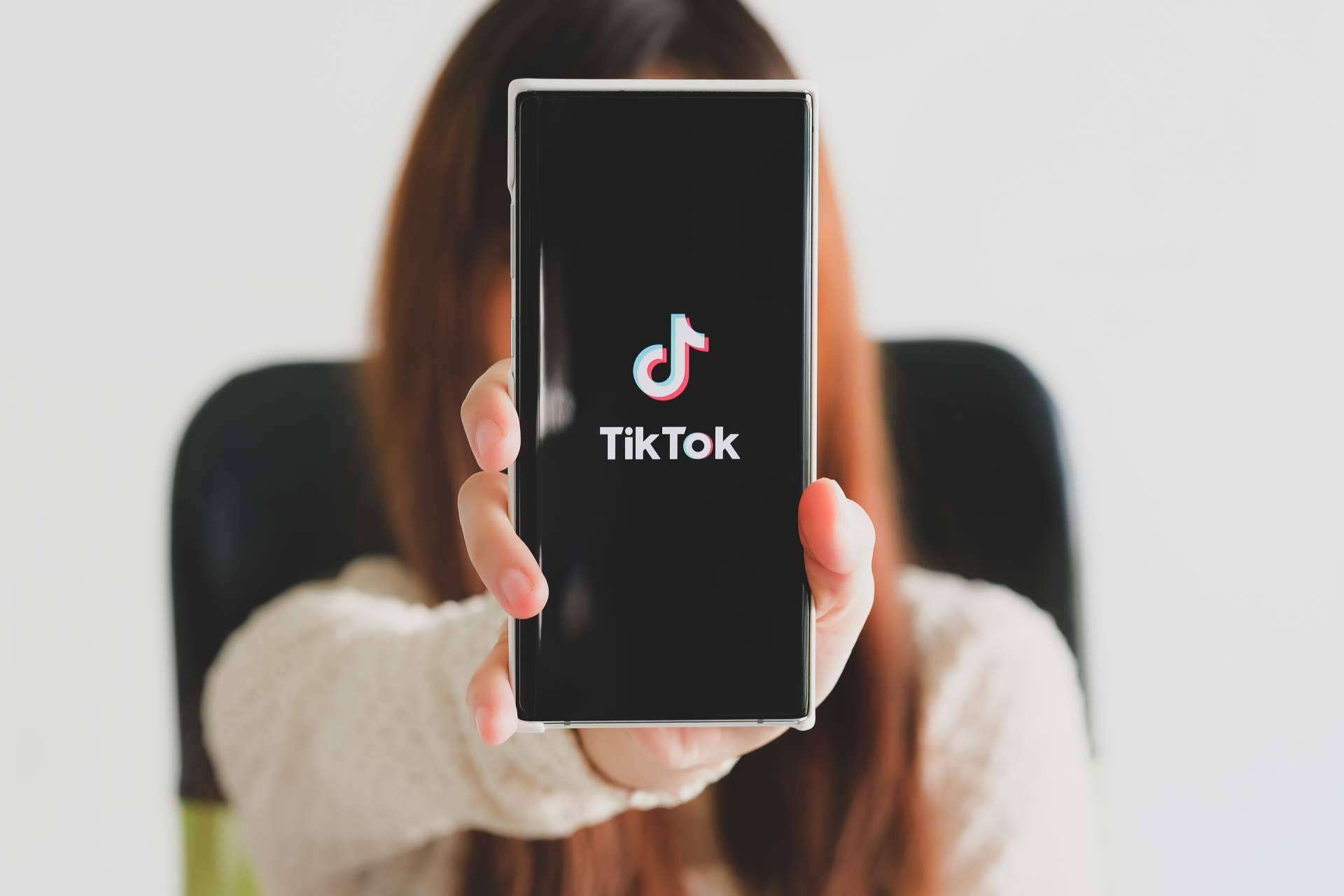 Cómo comprar seguidores de calidad en TikTok y monetizar
