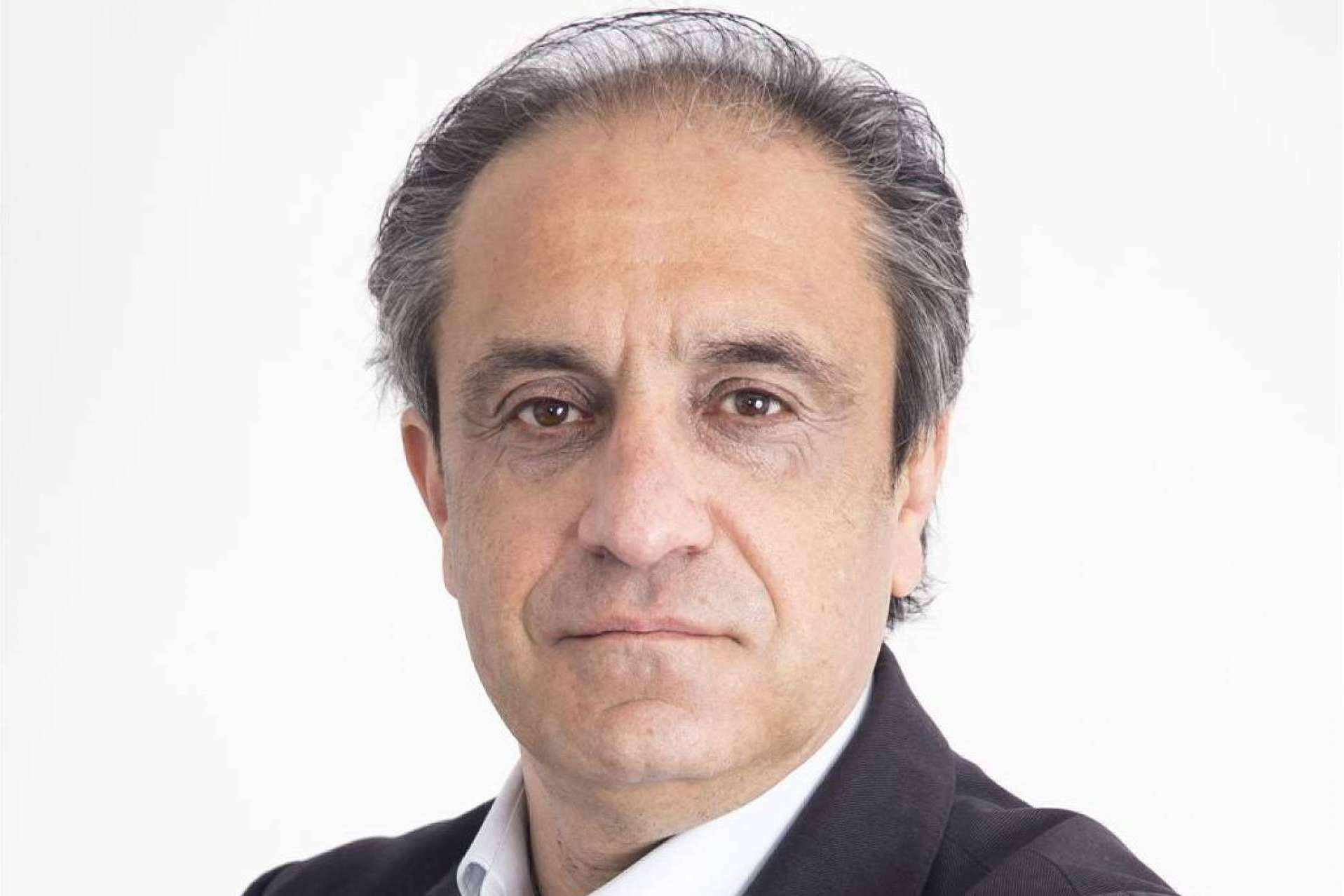 Tino de la Torre presenta una 'tertulia eterna'