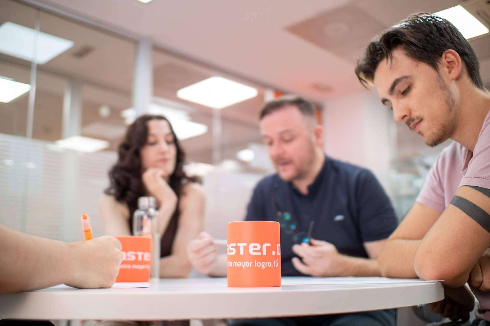 MasterD estima que la OPE 2024 traerá 42.000 plazas