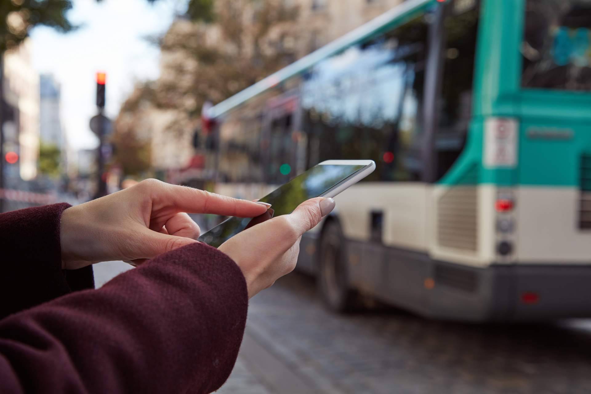 Beneficios del módulo de lanzadera de autobuses de Hybo para empresas y empleados