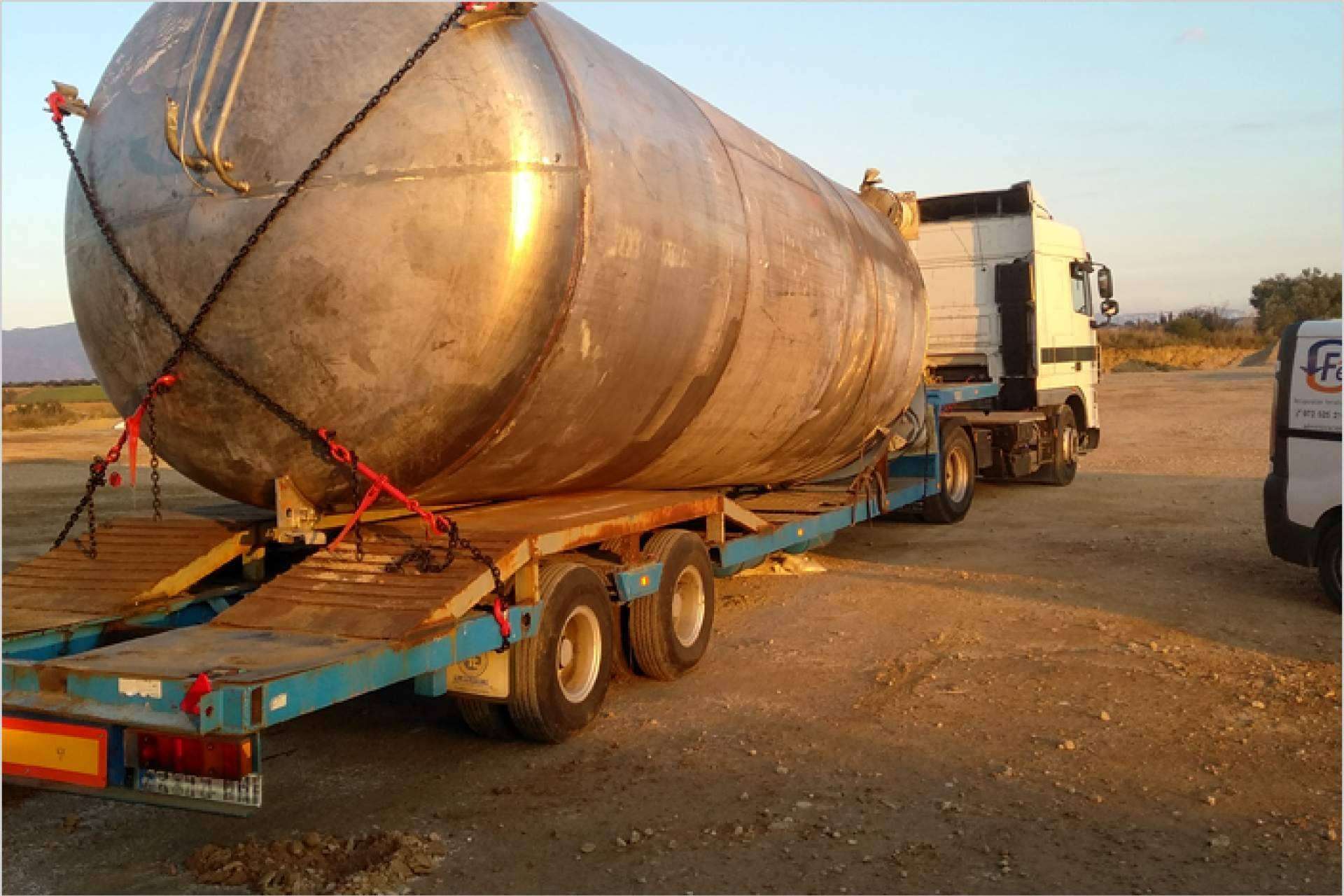 Transporte de residuos, reciclaje y gestión de desechos peligrosos con Femevi