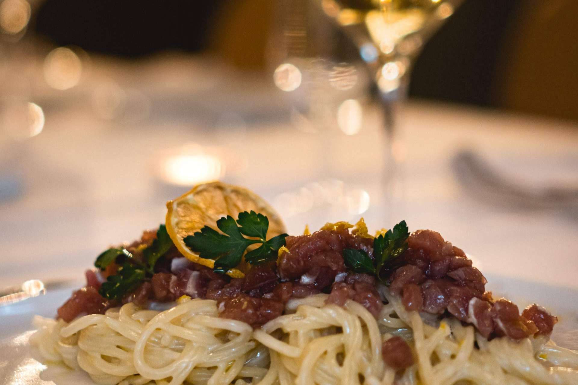 Romea Pasta ofrece pasta fresca como símbolo de dedicación y placer en la mesa
