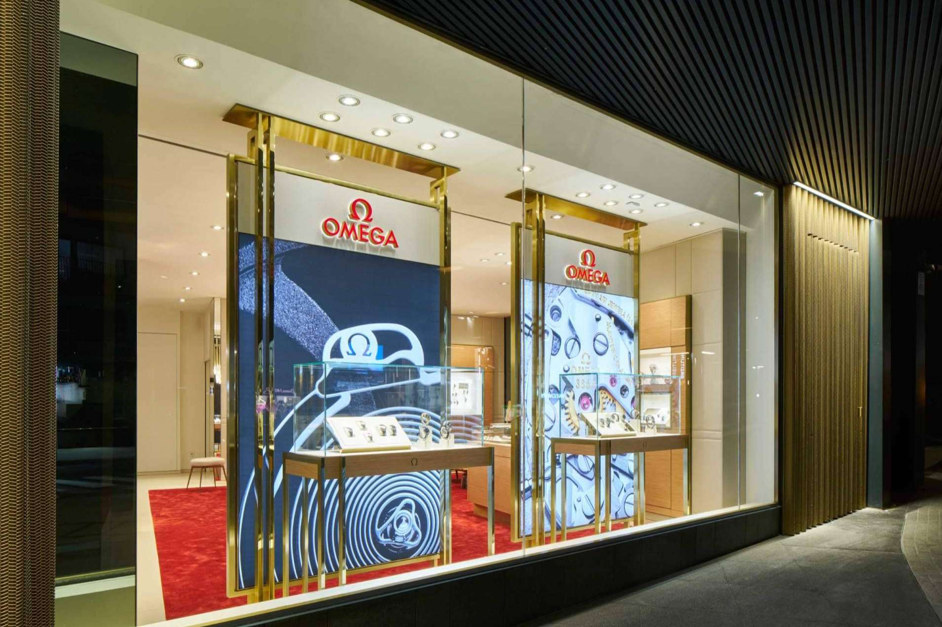 The Embassy inaugura un renovado espacio con sus exclusivos relojes Omega