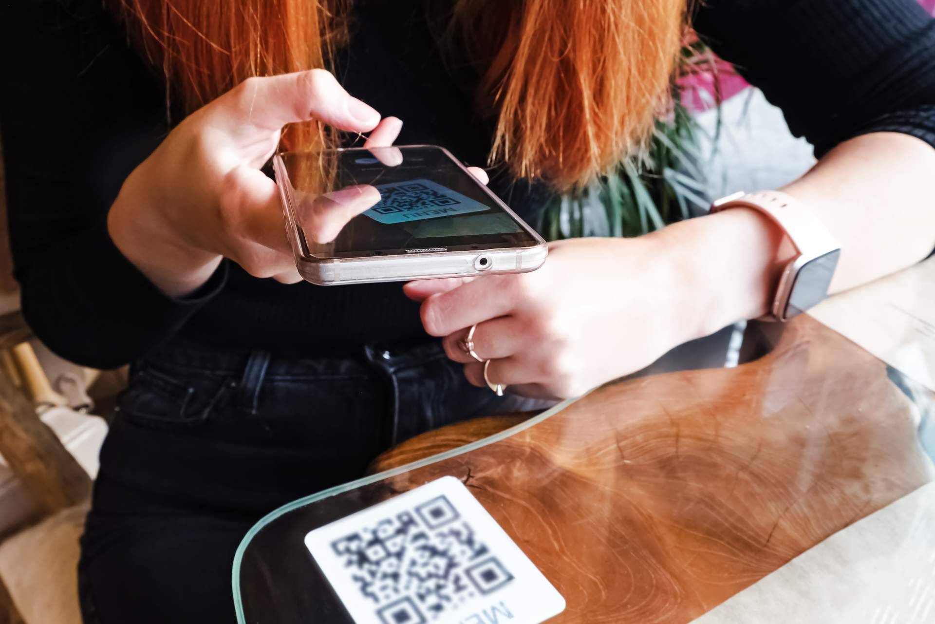 Astarté Informática moderniza la experiencia del comensal con su aplicación QR para pedidos
