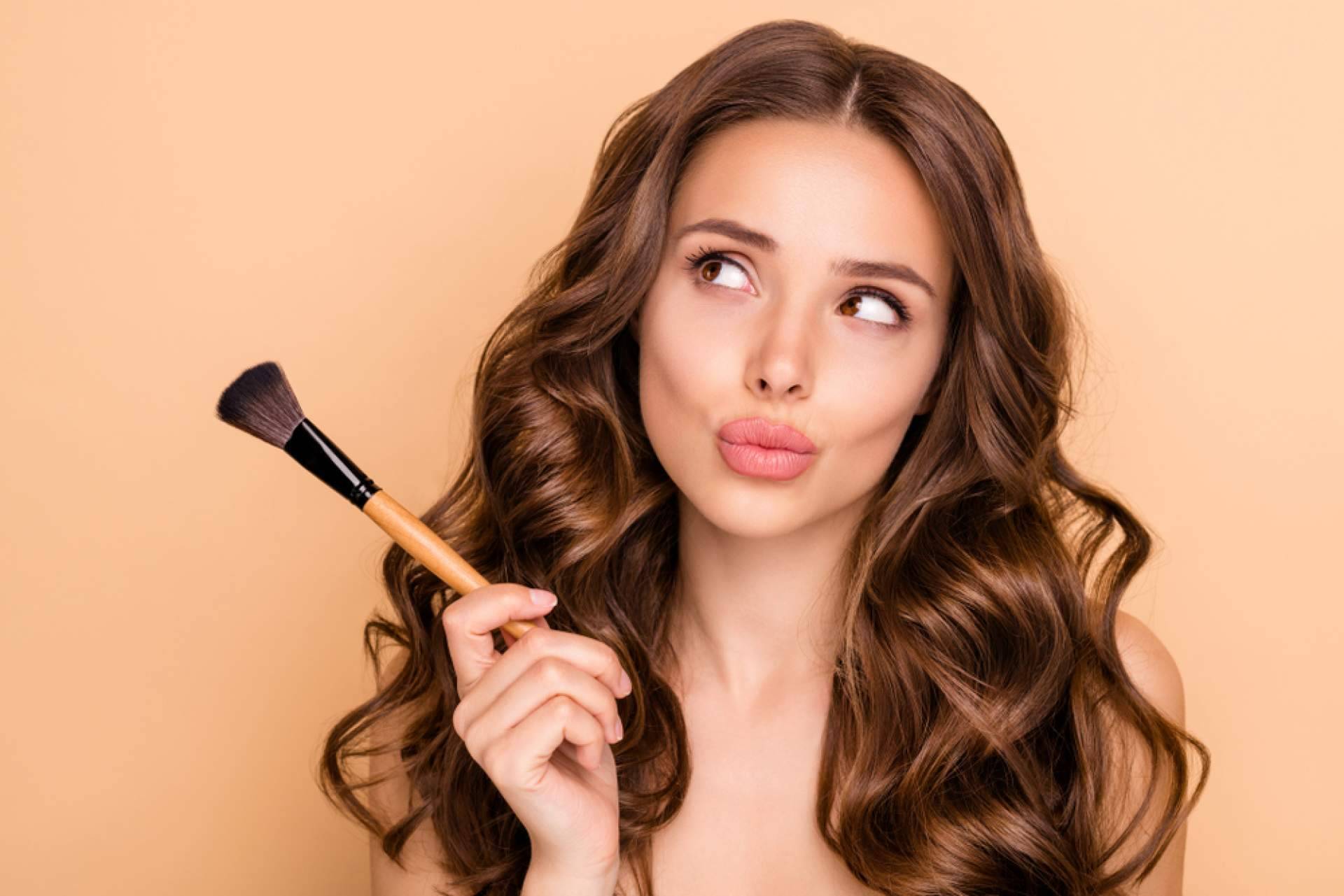 Tus Compras de Confianza permite adquirir maquillaje de labios y otros cosméticos de alta calidad a precio de coste