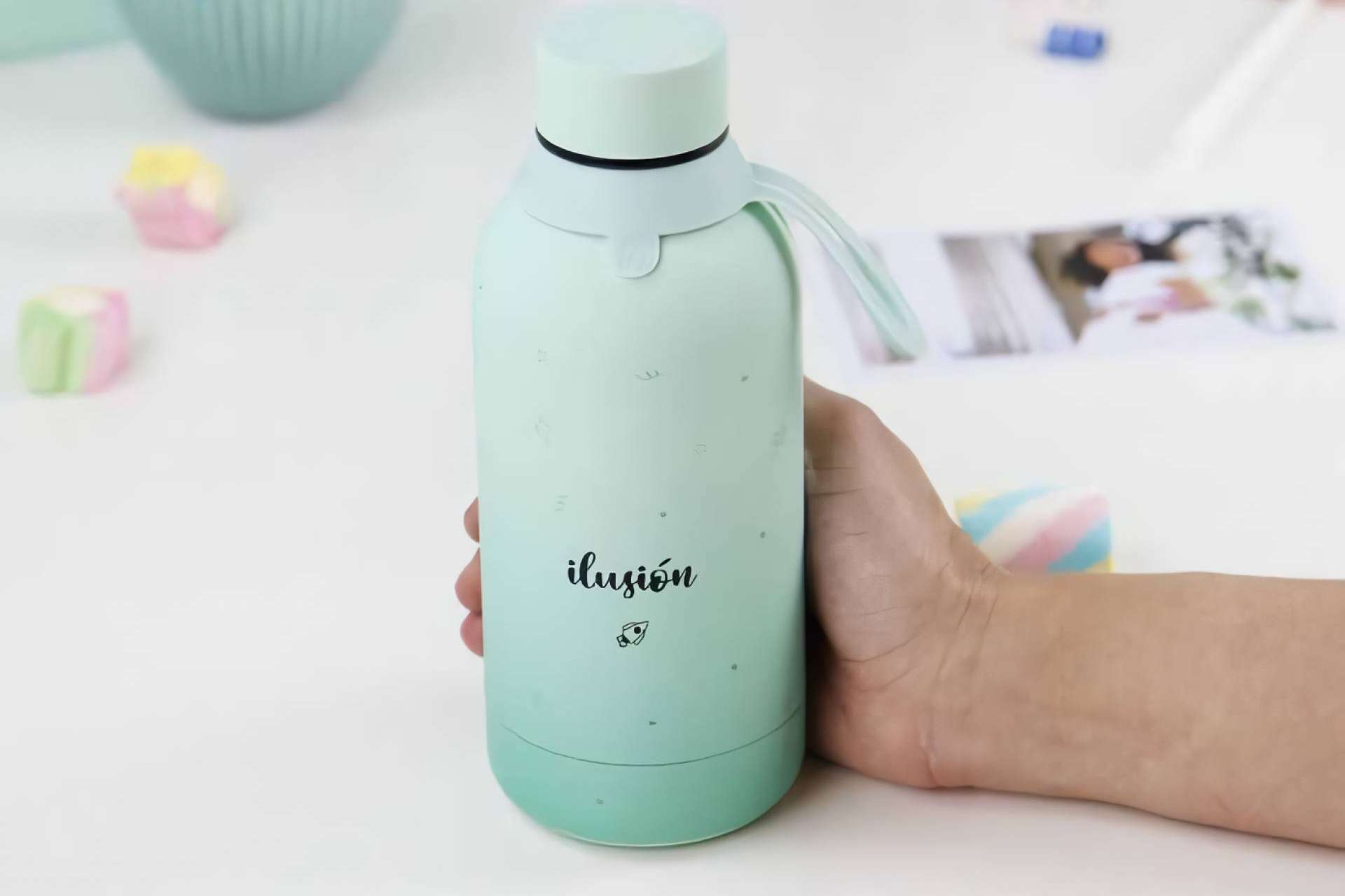 Botella térmica de acero inoxidable, una buena opción para mantener las bebidas en la temperatura ideal