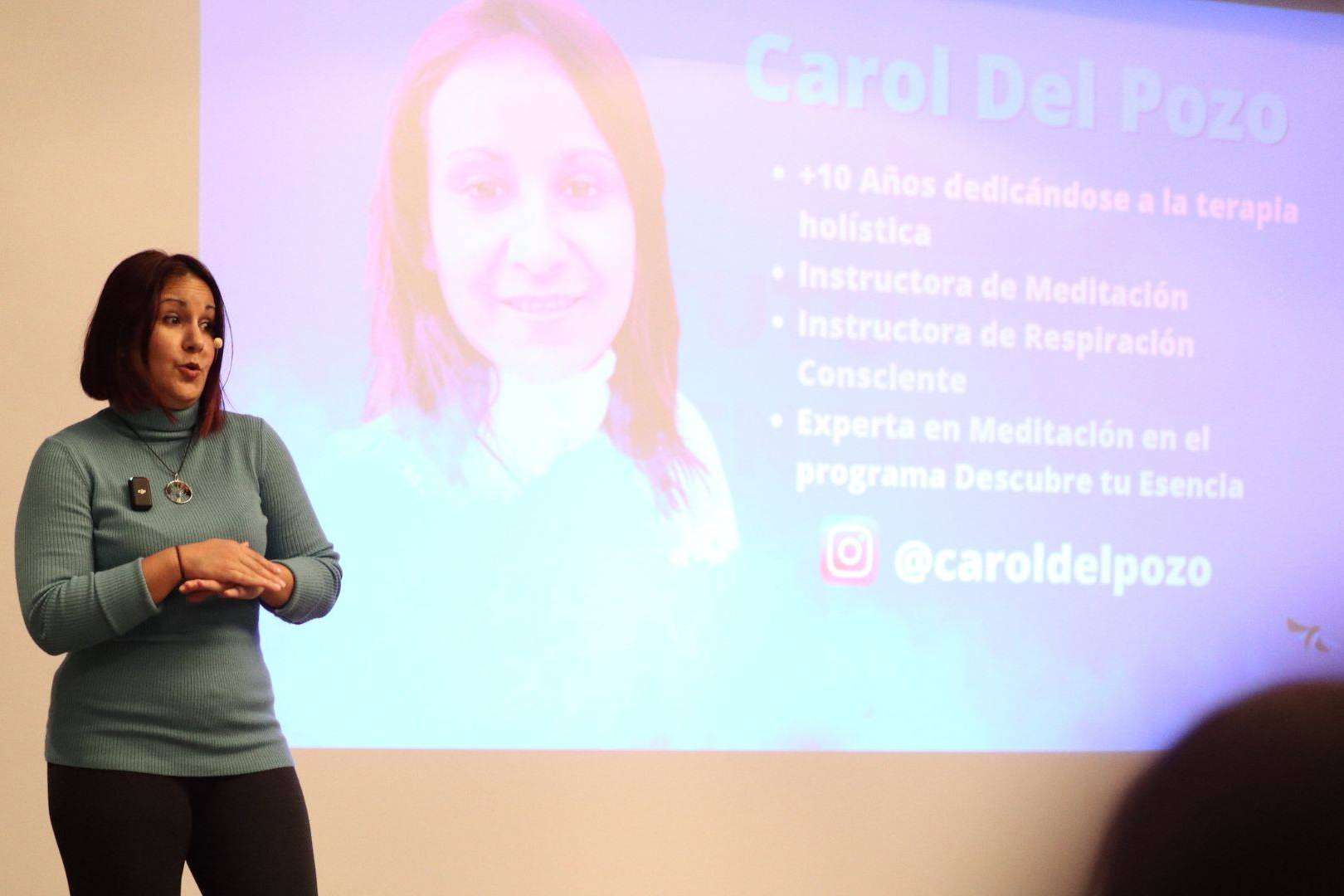 Redefiniendo la maternidad, Carol Del Pozo rompe tabúes en su podcast 'La maternidad no es color de rosa'
