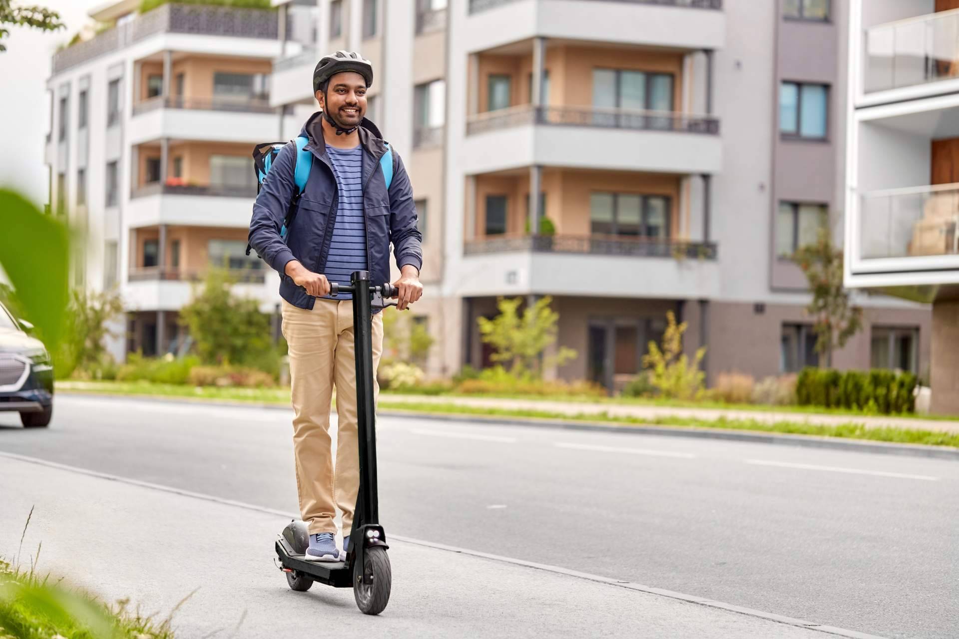 Electyum destaca los beneficios de utilizar patinetes eléctricos en la ciudad