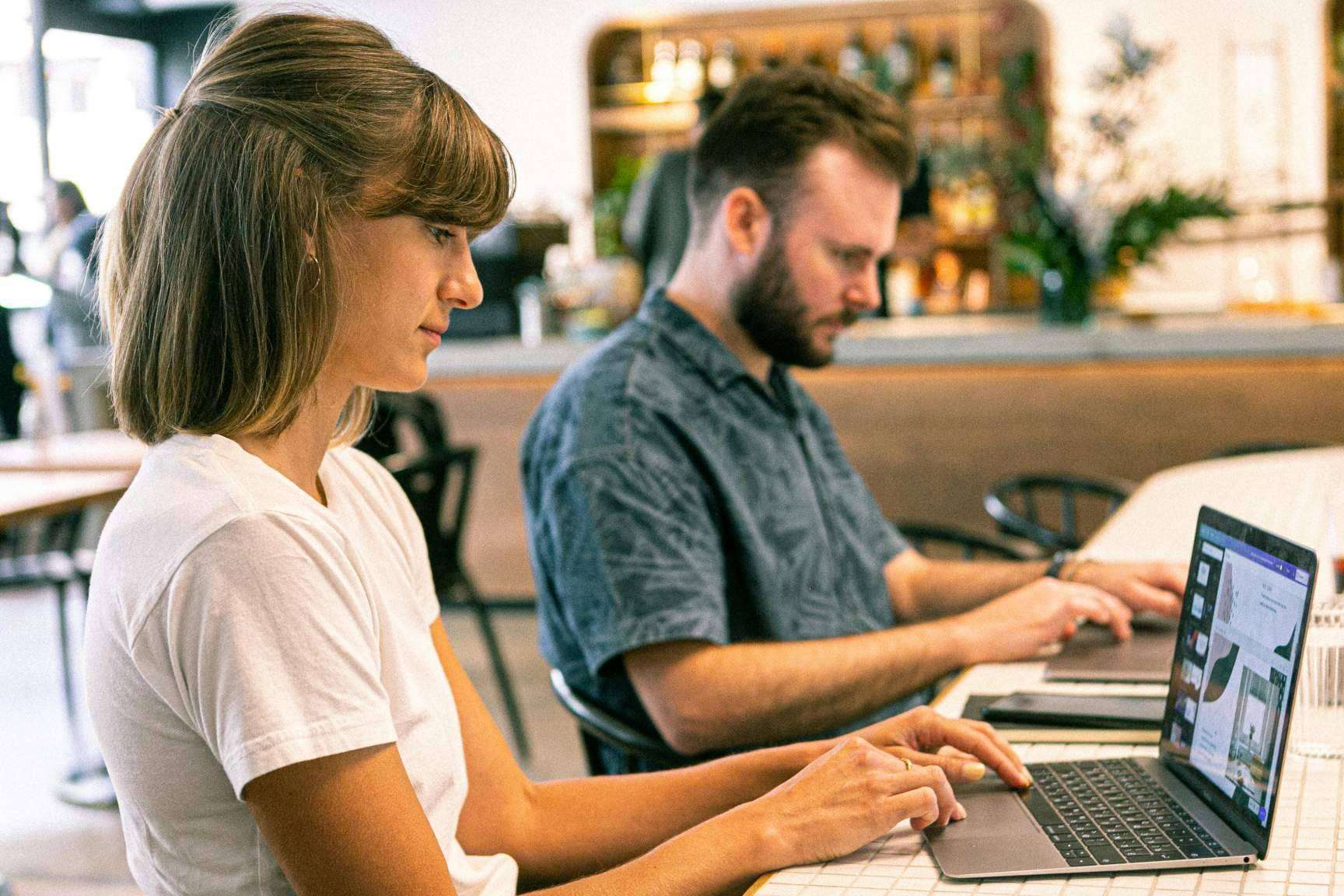 SkyRocketMonster ofrece un diálogo directo con los clientes de las empresas mediante el marketing en redes sociales
