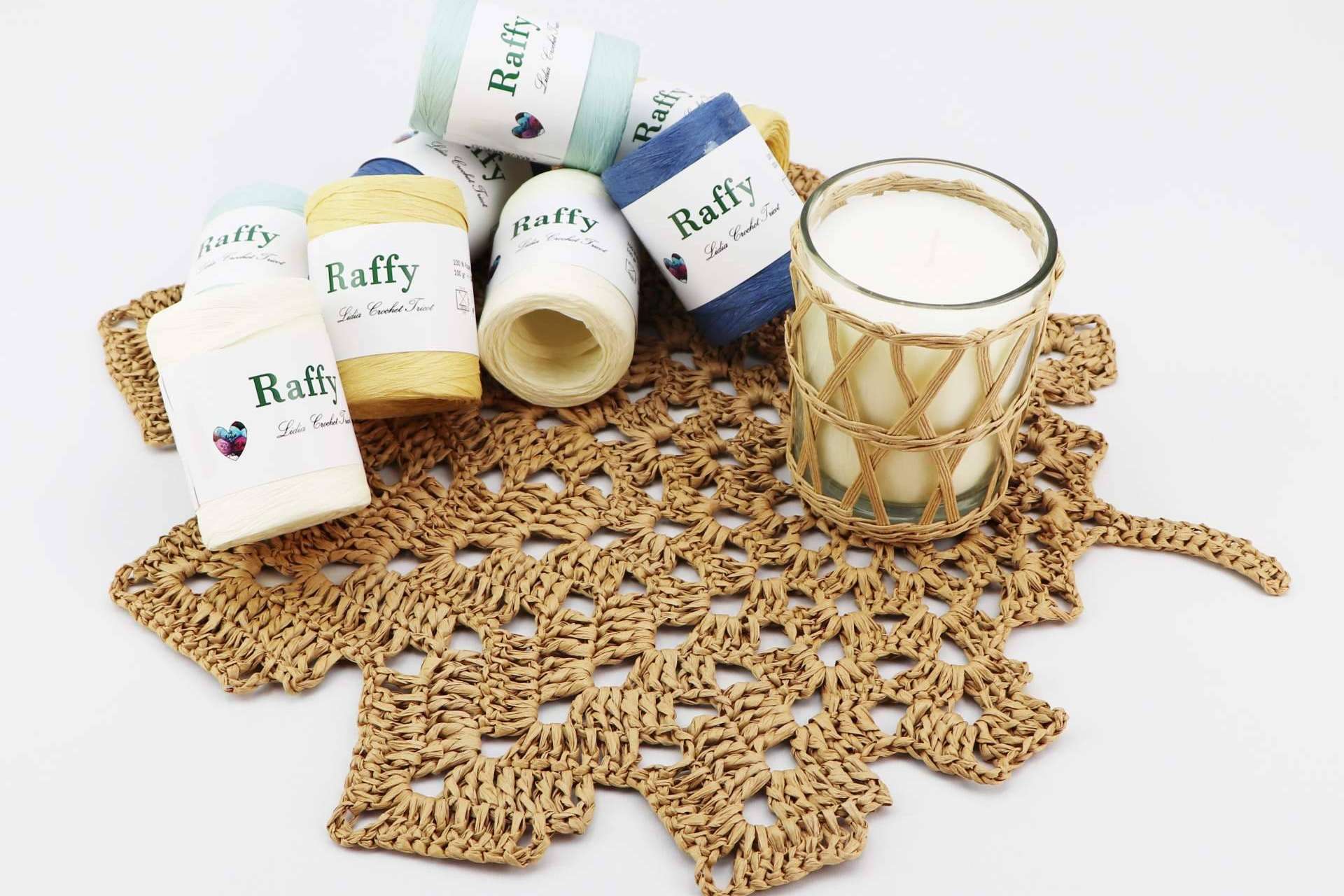 La revolución de los materiales ecológicos llega de la mano de Raffy, la lana de papel de Lidia Crochet Tricot